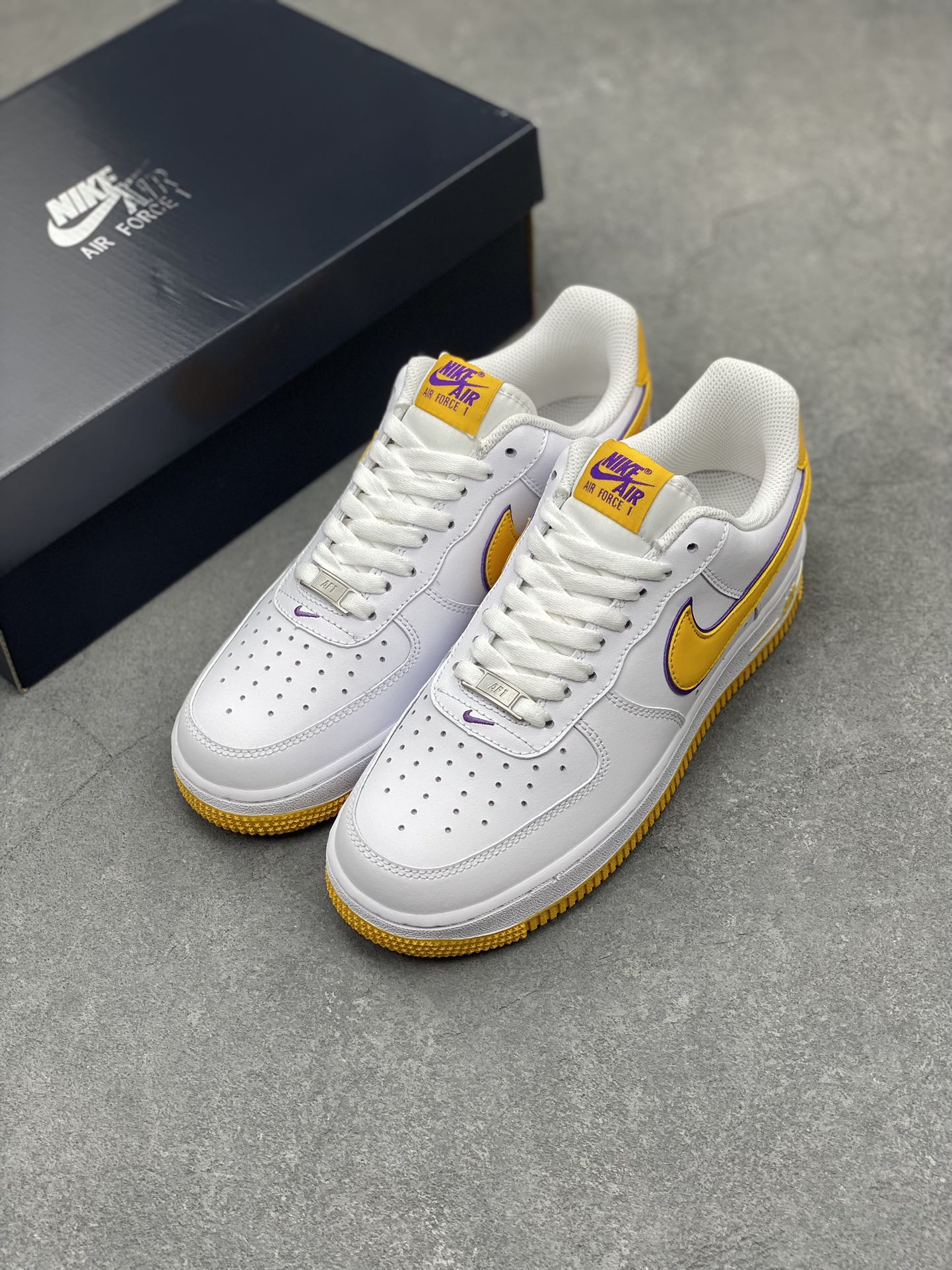 Nike Air Force 1 Low '07 Kobe White Black Yellow FZ1151-100 Sneakers 9 i1712699534 5712 0