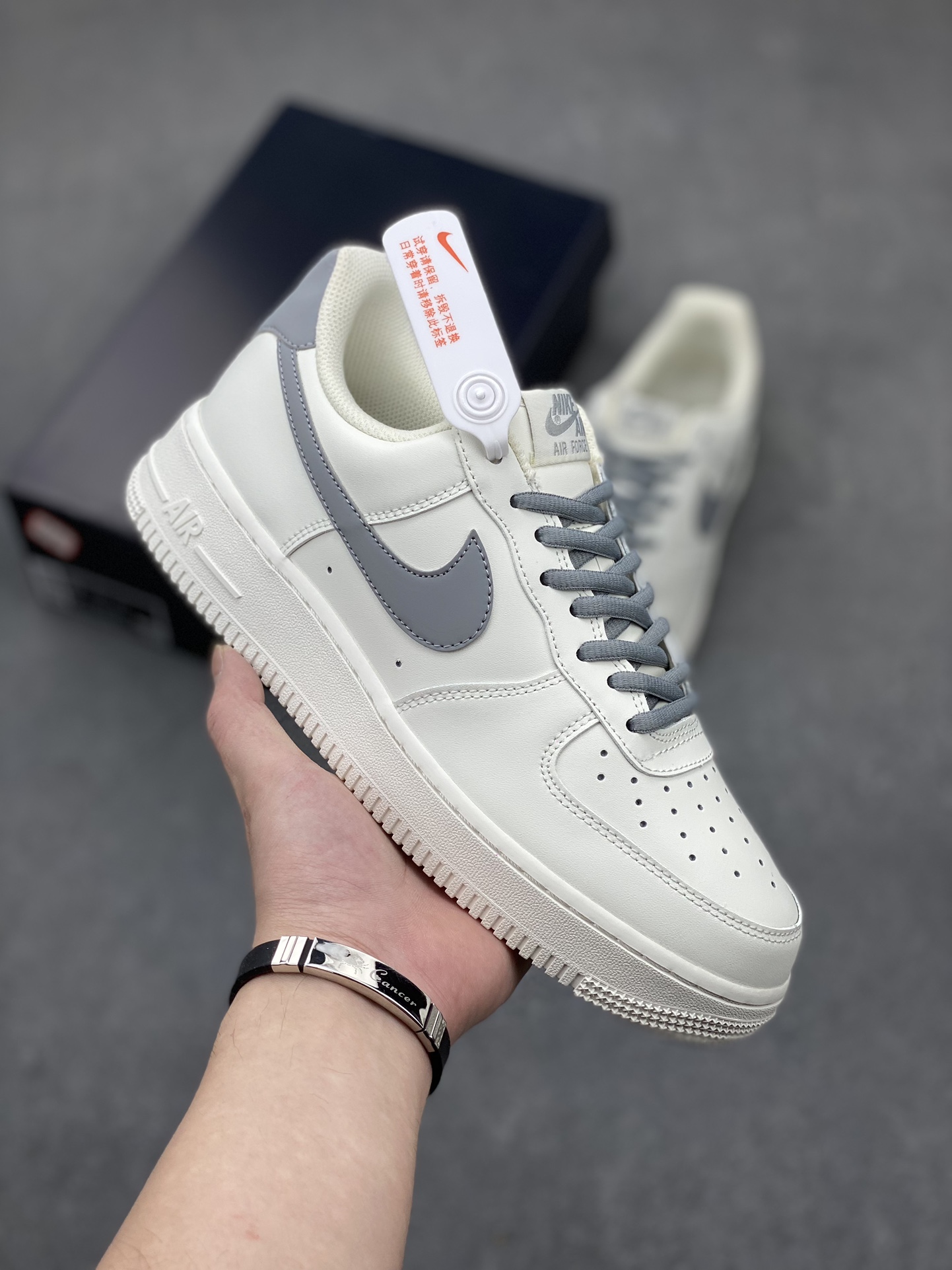 Nike Air Force 1 Low '07 'Light Bone Grey' Casual Platform Sneakers