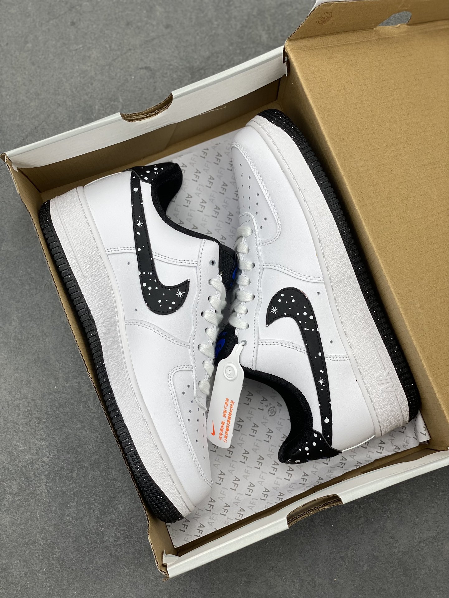 Nike Air Force 1 Low White/Black Sneakers - Original Quality, Comfortable Fit 10 i1712866315 5457 8