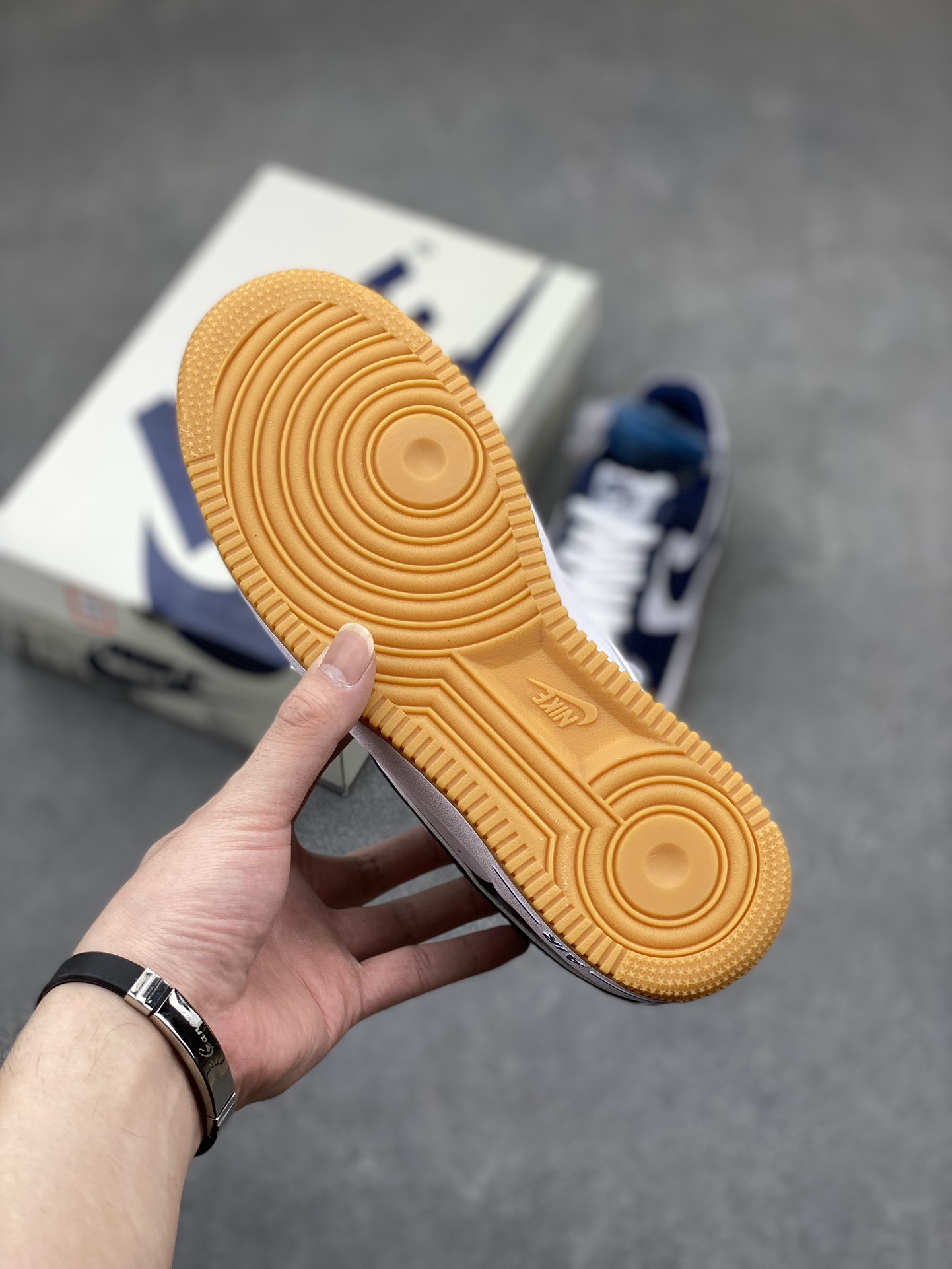 Nike Air Force 1 Low '07 White Deep Blue Sneakers 7 i1712942629 7685 1