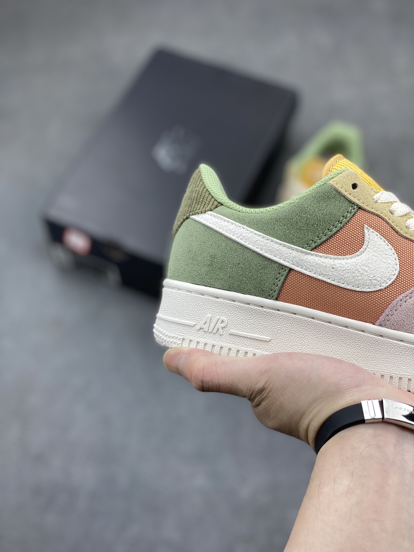 Nike Air Force 1 Low Casual Sneakers - Versatile & Comfortable 6 i1712942764 1602 8