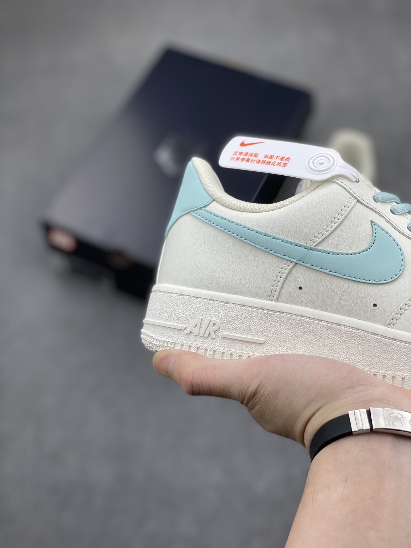 Nike Air Force 1 Low CQ5059-226 with Air Cushion and Original Accessories 6 i1713031351 2615 6