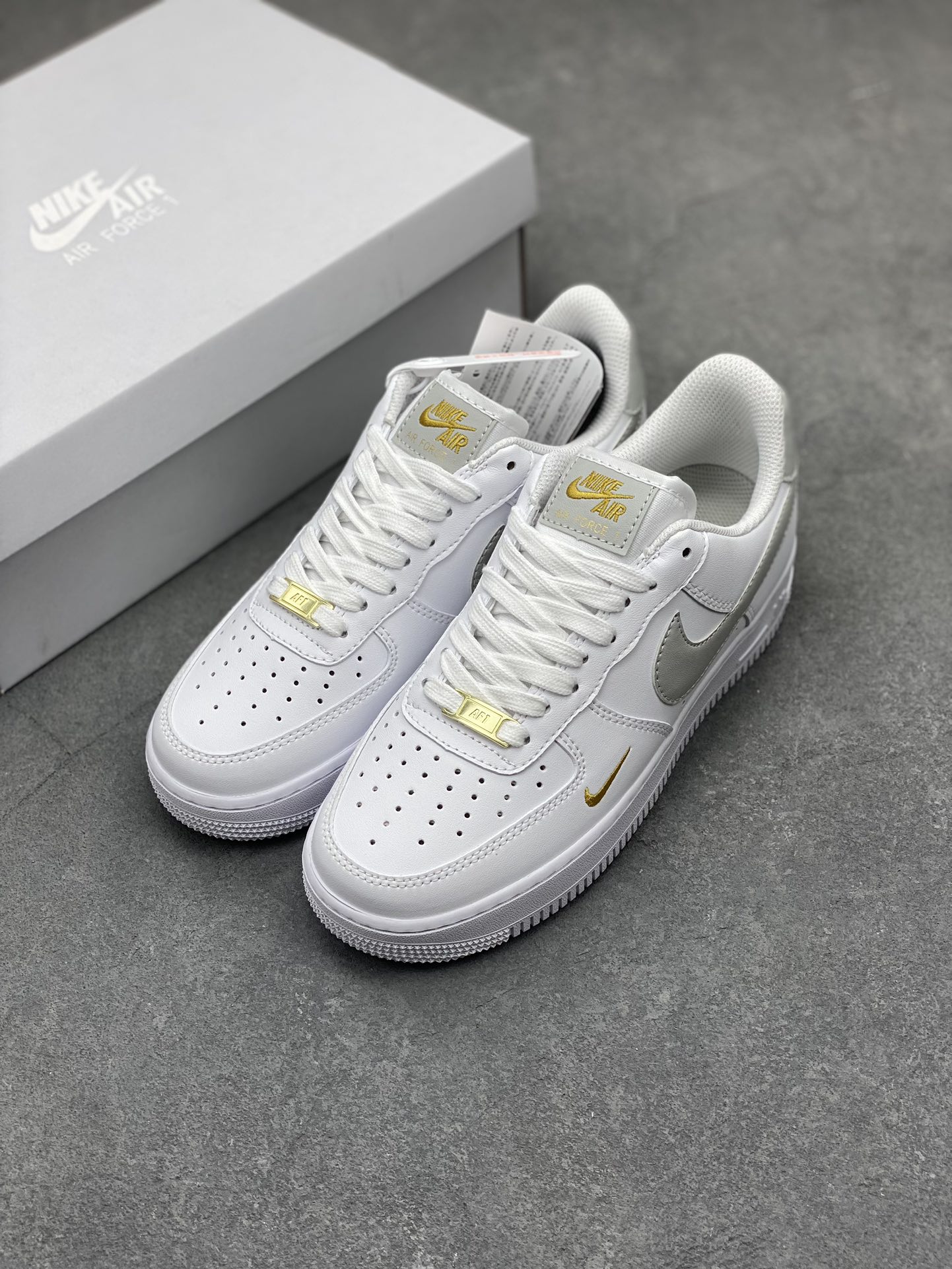 Nike Air Force 1 Low '07 White/Grey Casual Sneakers CZ0270-106 9 i1713031524 5343 1