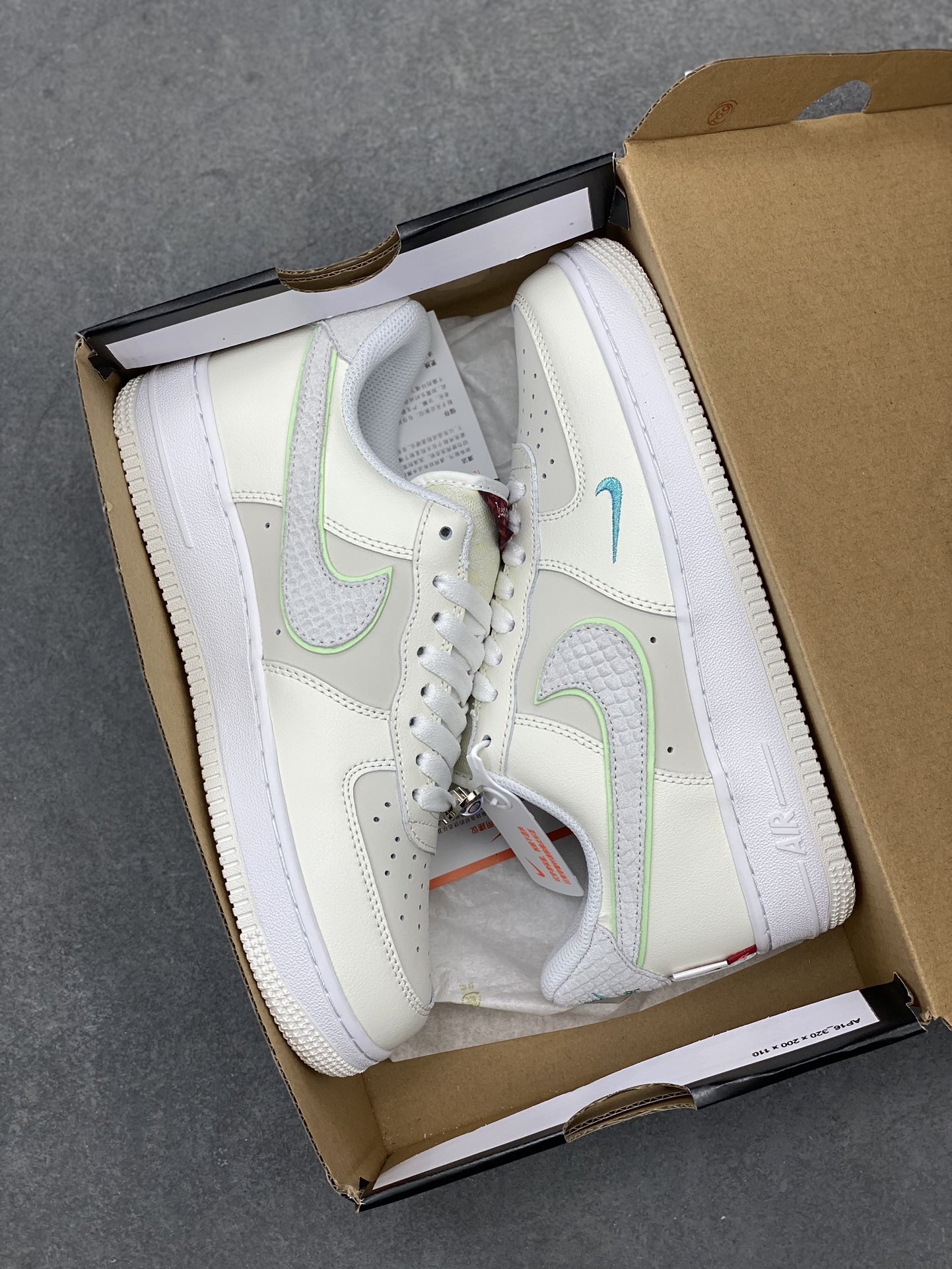 Nike Air Force 1 '07 Low Dragon Year Casual Sneakers FZ5052-131 10 i1713119264 1950 6