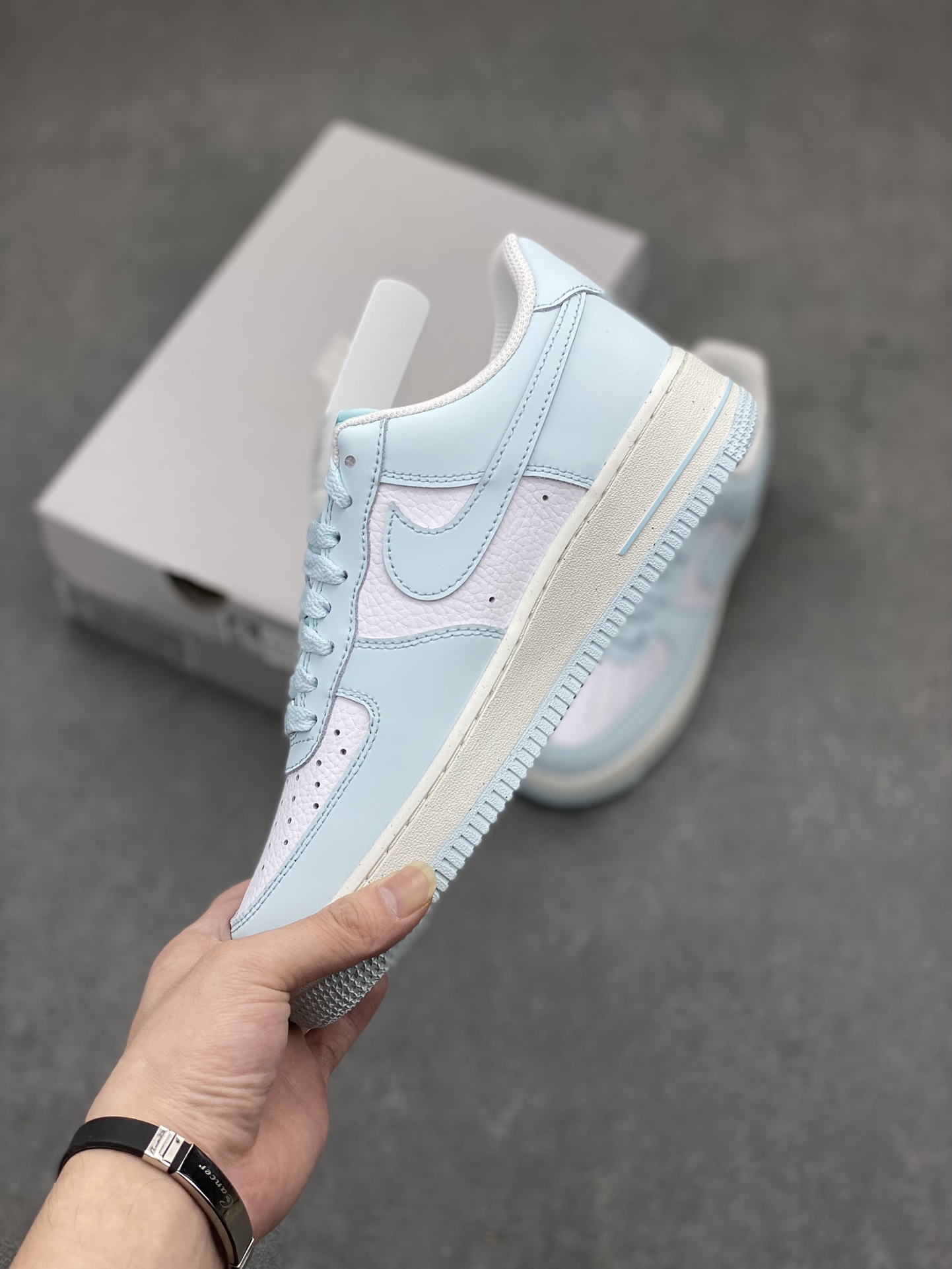 Nike Air Force 1 '07 Low Light Blue Casual Sneakers HF5385-400 4 i1713119420 8552 1