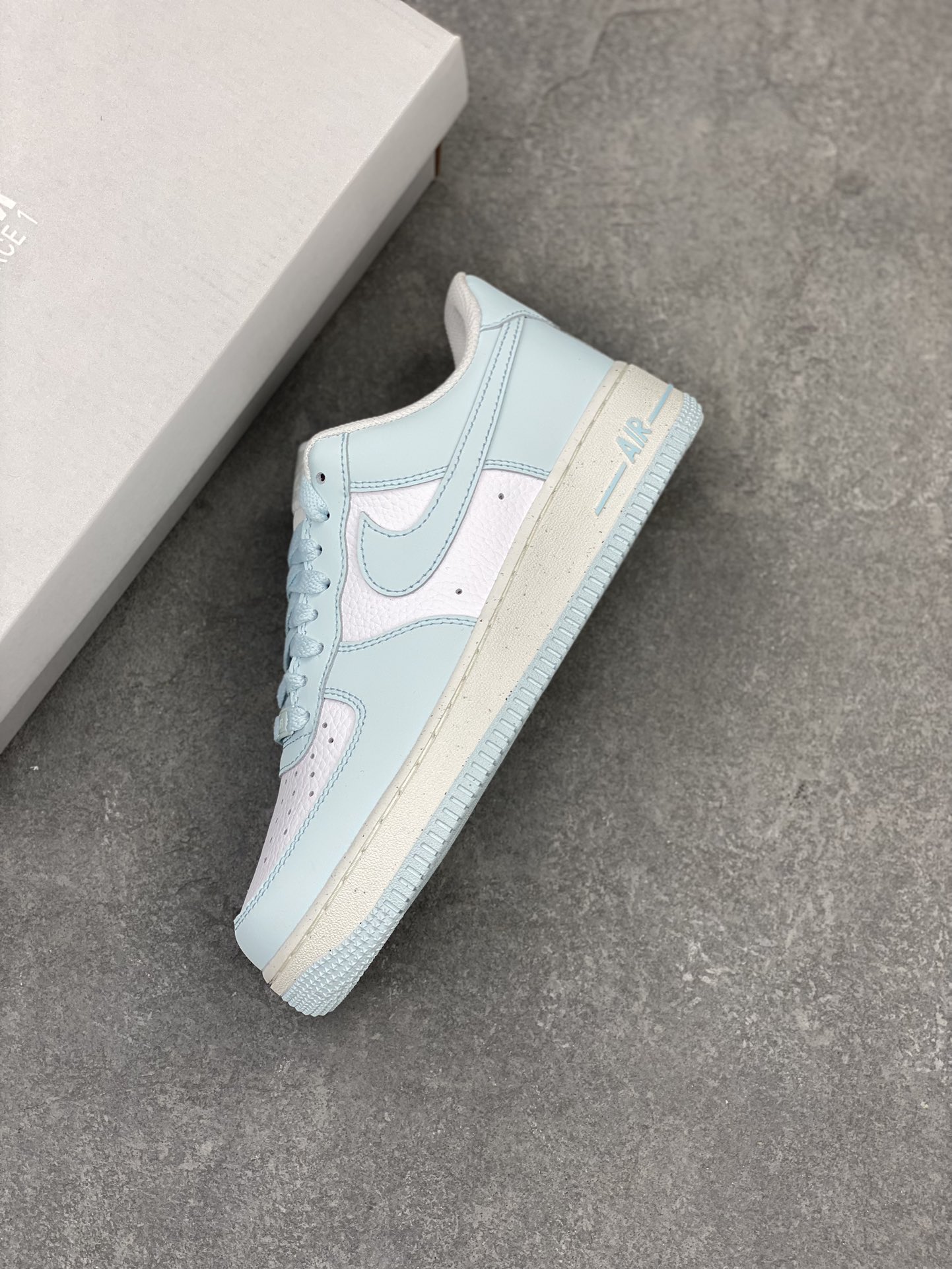Nike Air Force 1 '07 Low Light Blue Casual Sneakers HF5385-400 8 i1713119421 8617 4