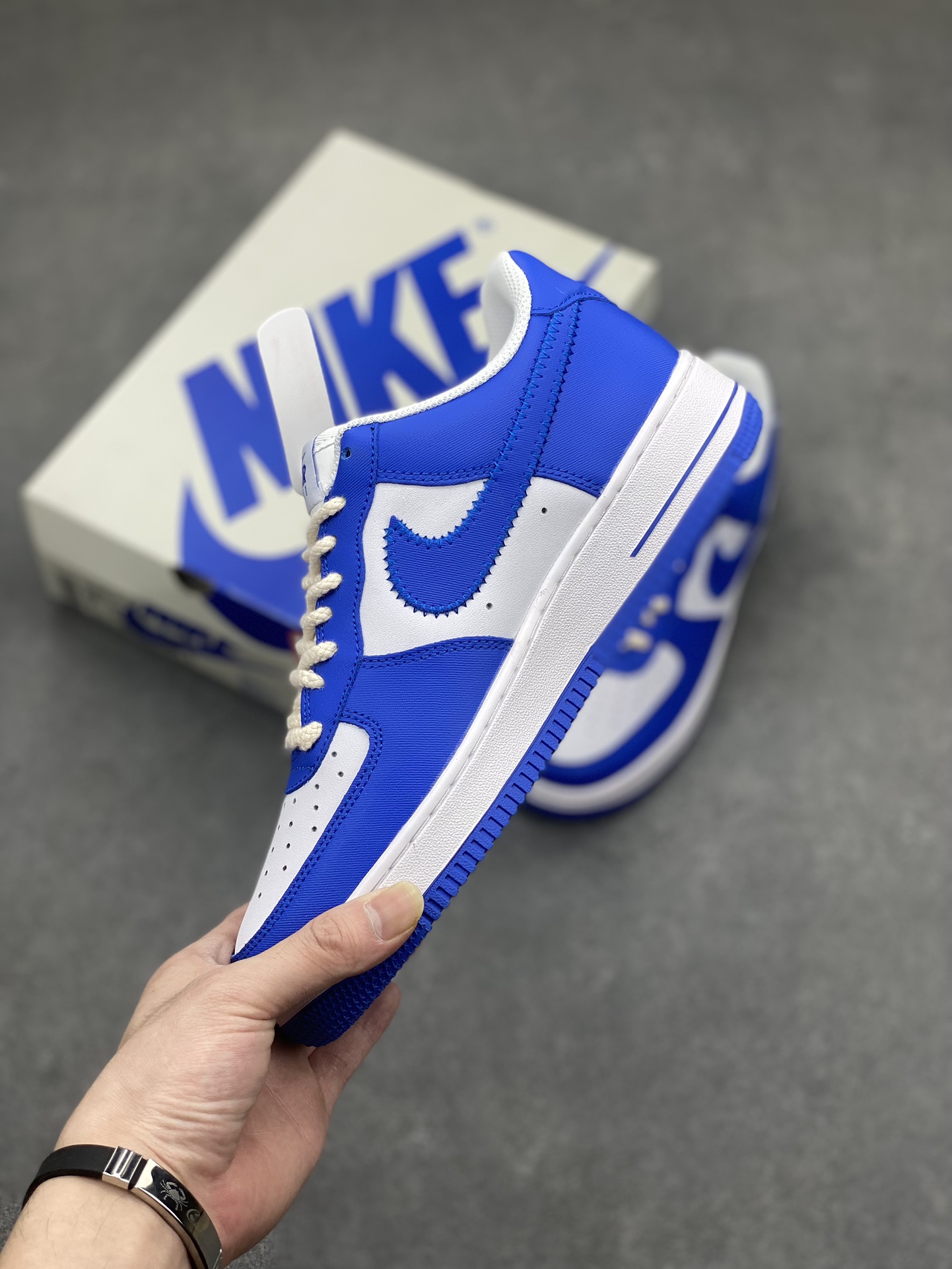 Nike Air Force 1 Low '07 White Blue Casual Sneakers DE0236-022 4 i1713211176 1372 7