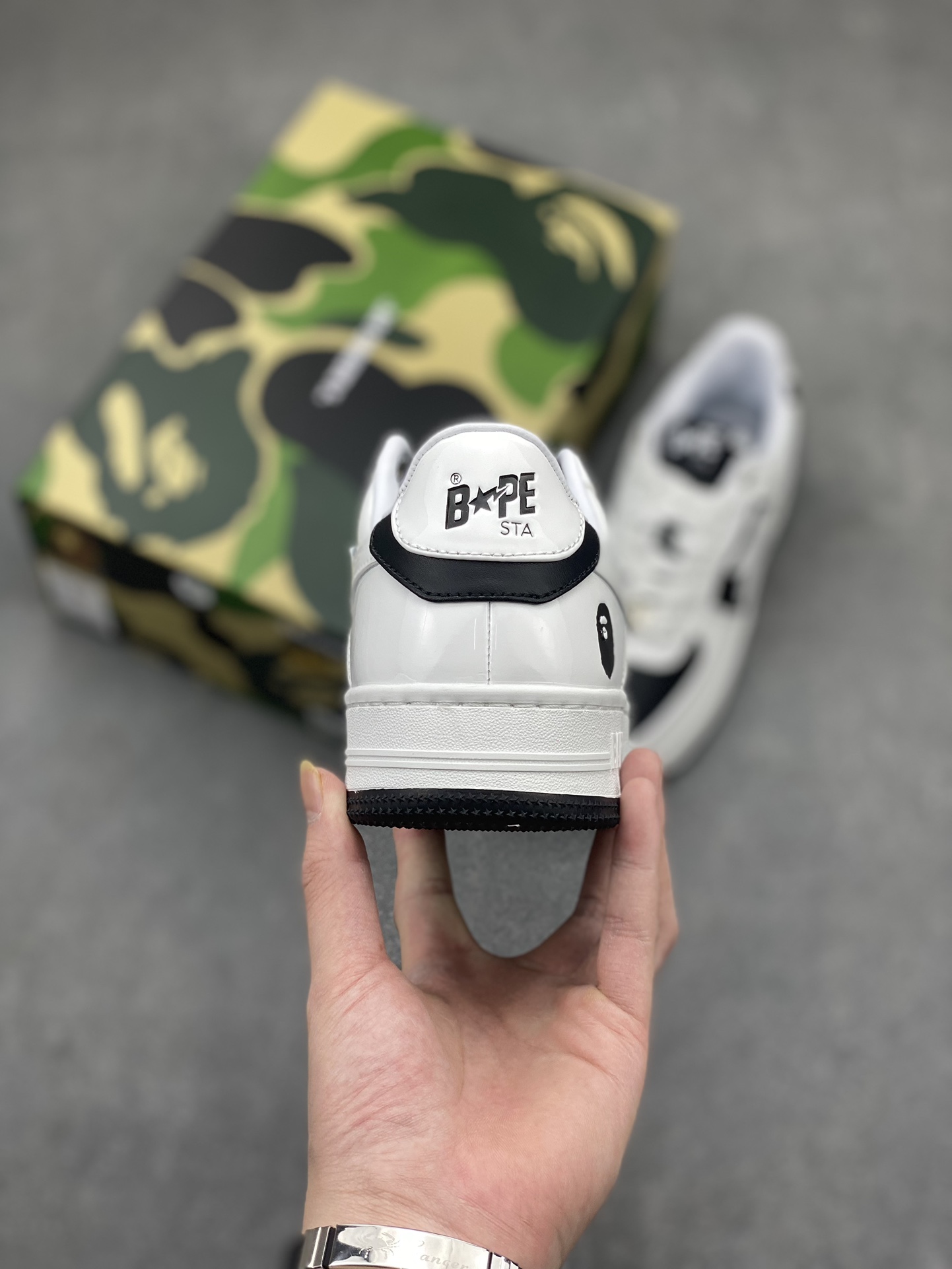 Bape Sk8 Sta To Nigo Low-Top Sneakers - Classic Style & Comfort 5 i1713211278 1976 4