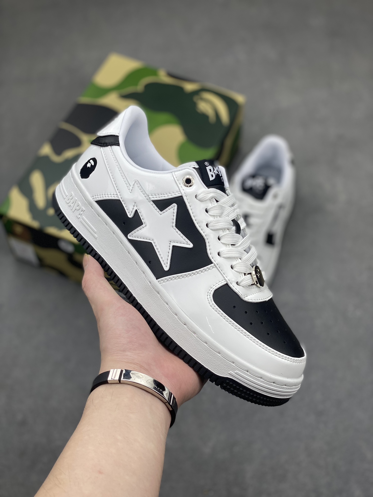 Bape Sk8 Sta To Nigo Low-Top Sneakers - Classic Style & Comfort 2 i1713211278 5723 0