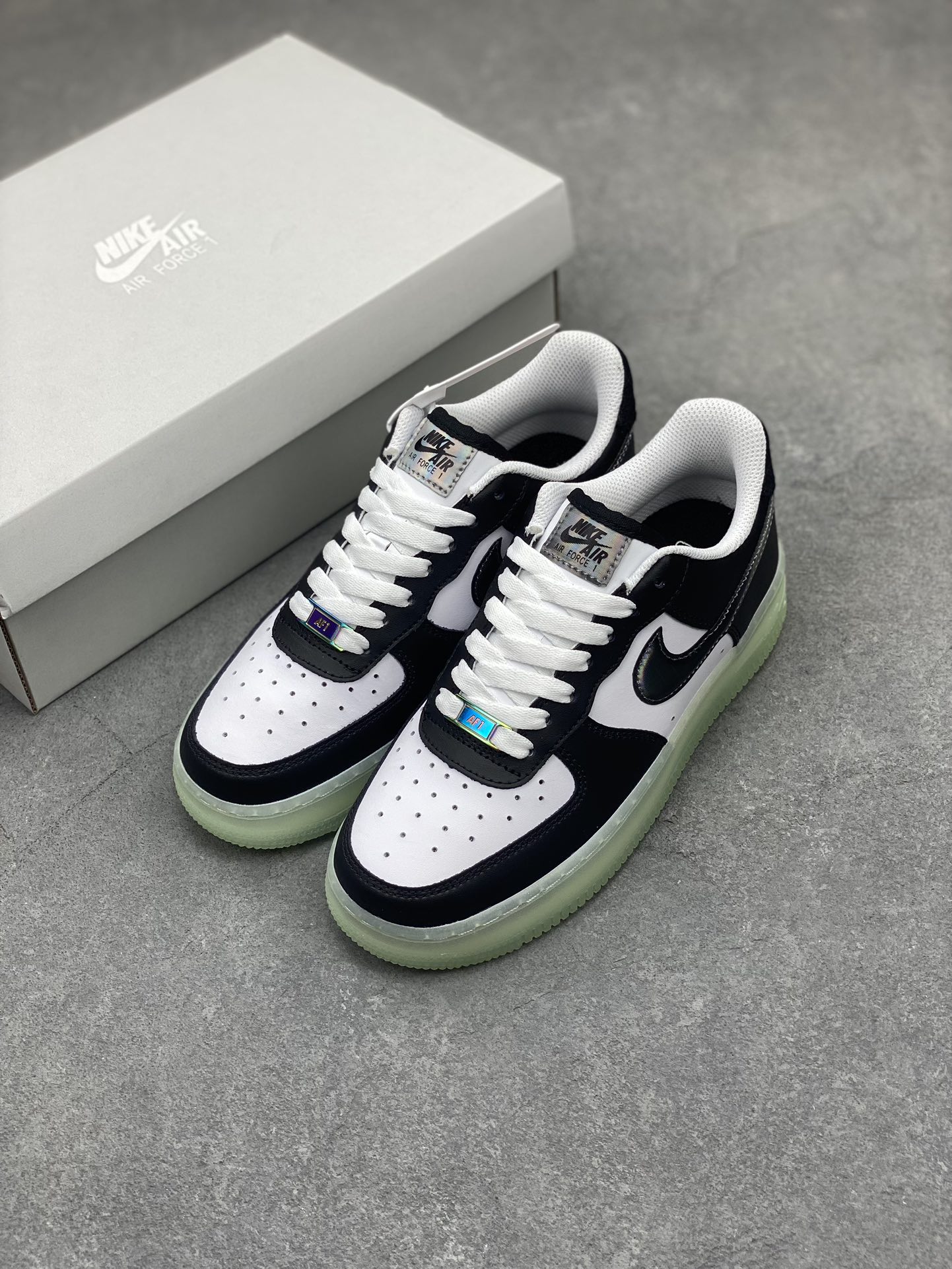Nike Air Force 1 '07 Low Black/White Casual Shoes FZ5529-103 9 i1713211334 4281 8