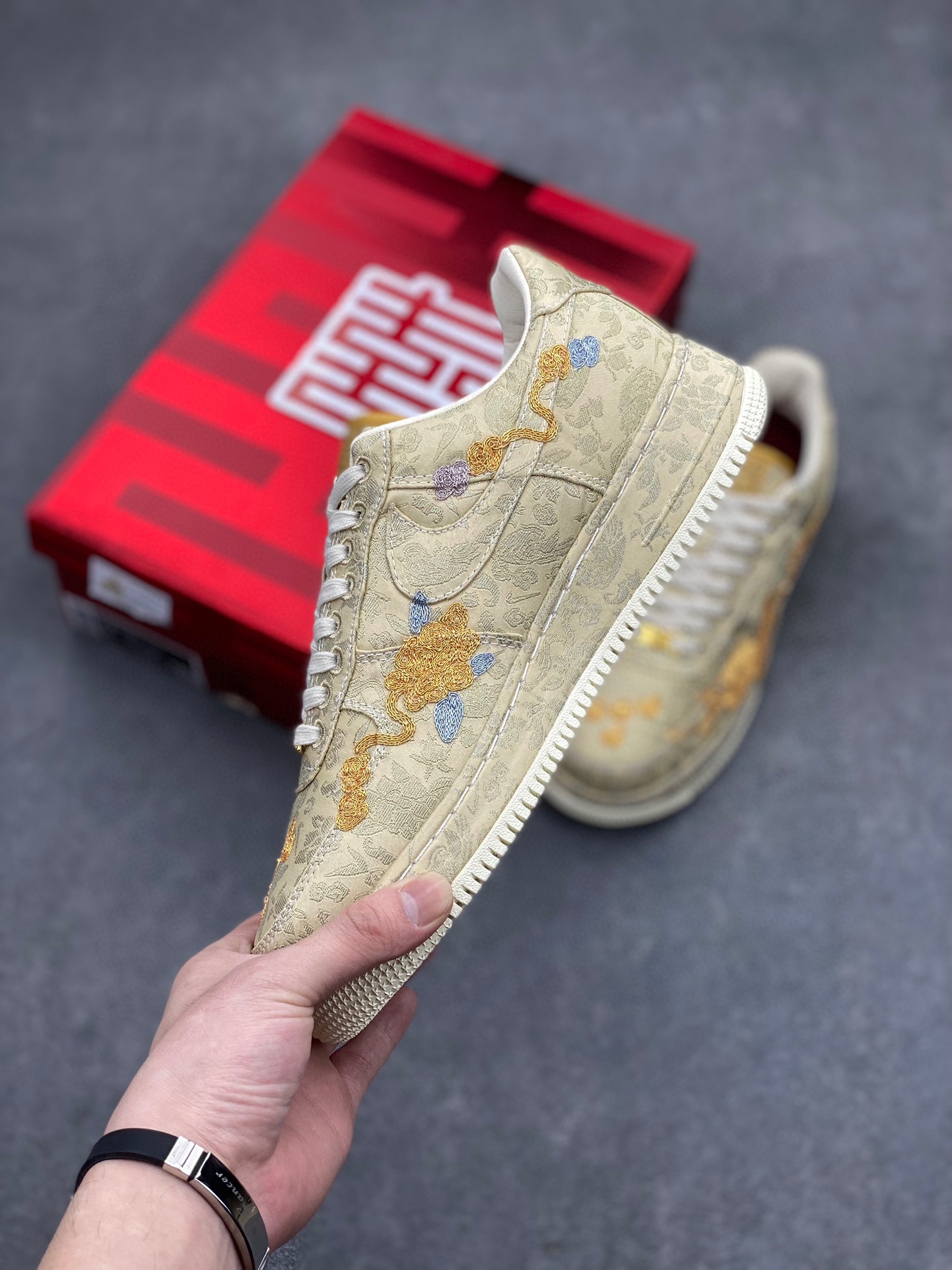 Nike Air Force 1 Low 'Dragon and Phoenix' Casual Sneakers HJ4285-777 5 i1713275922 9650 0