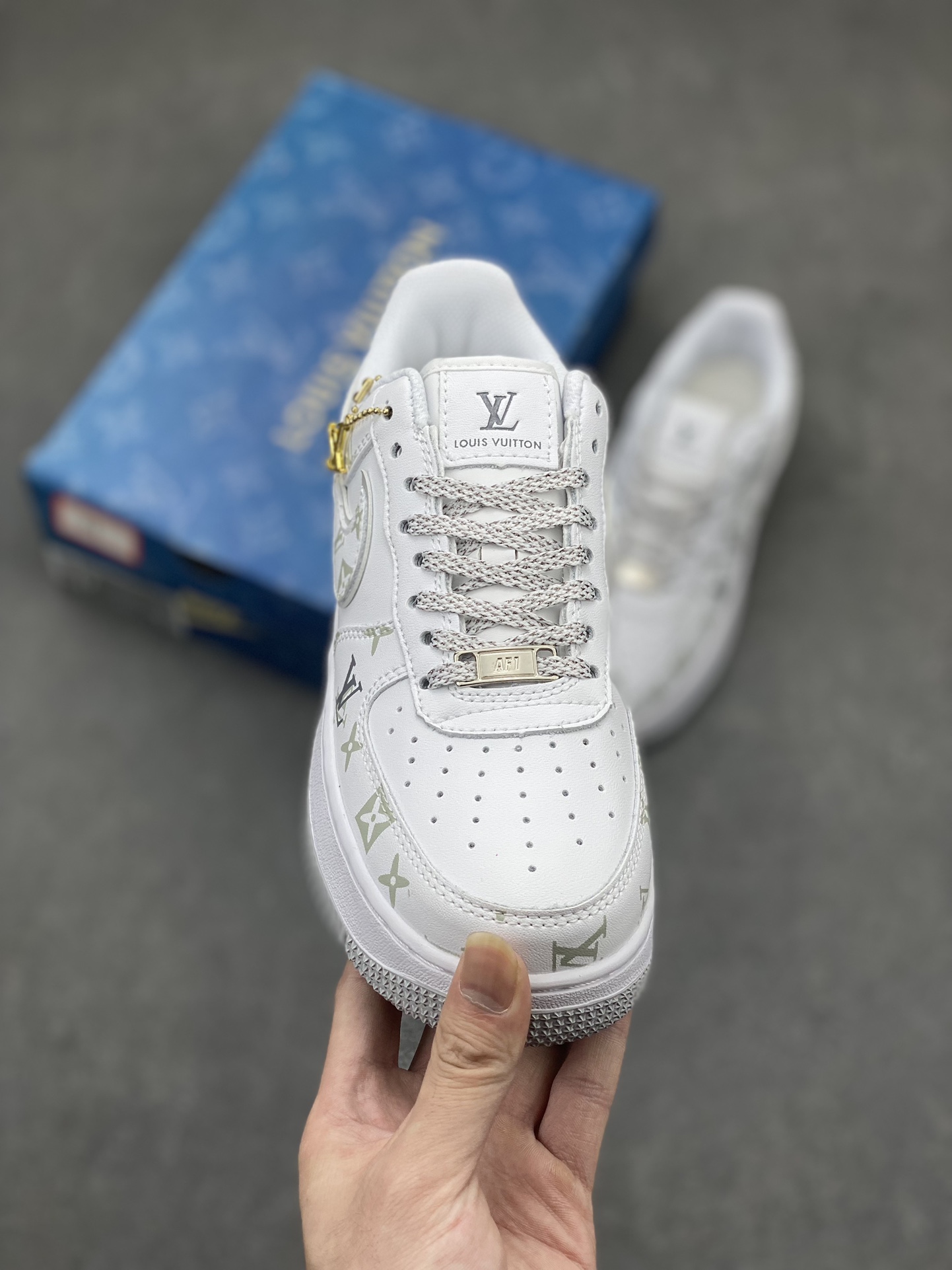 Nike Air Force 1 Low White Louis Vuitton Custom Casual Sneakers 3 i1713296573 4499 0