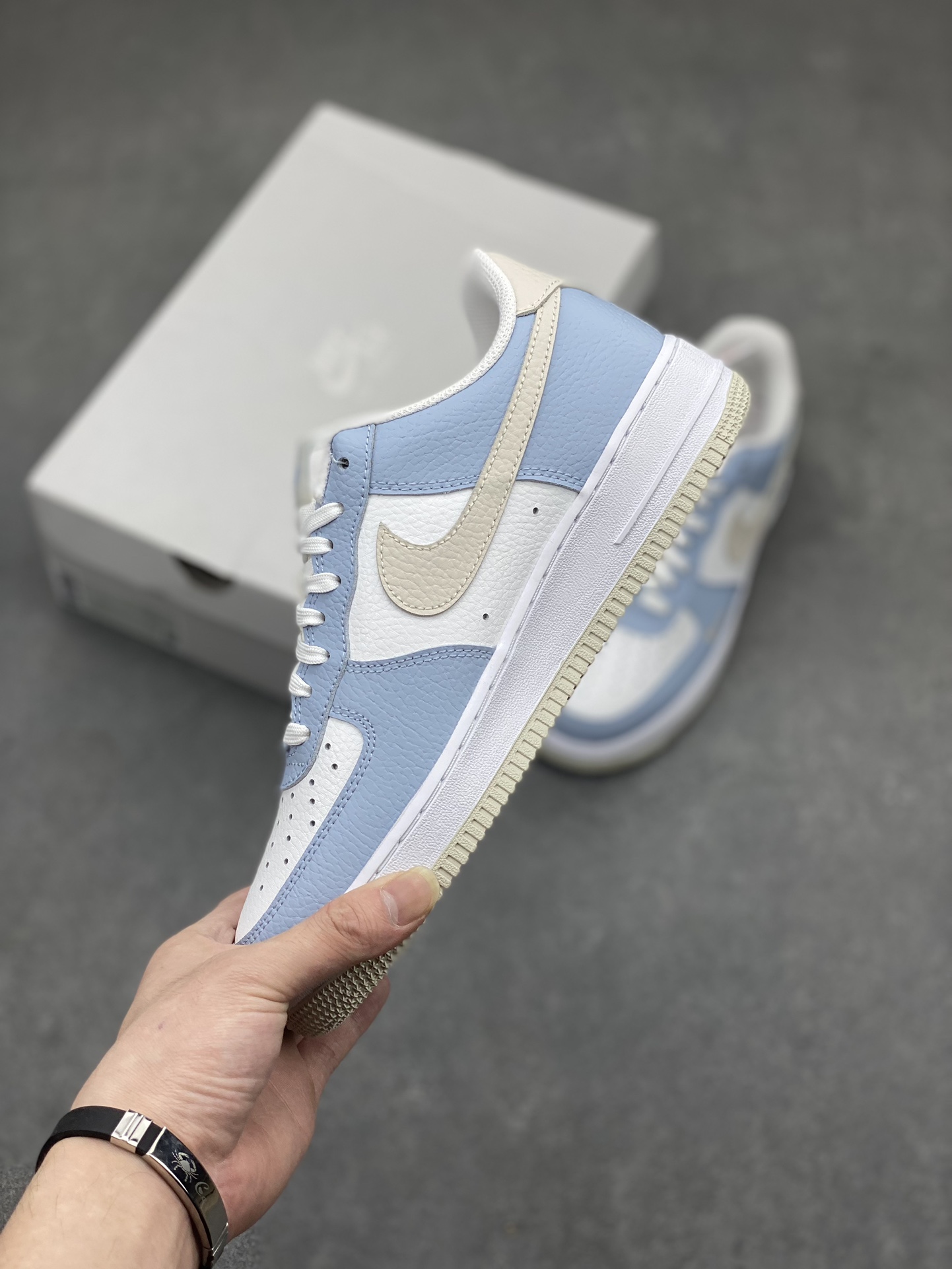Nike Air Force 1 '07 Low Blue/White Casual Sneakers HF0022-400 4 i1713296942 8363 0