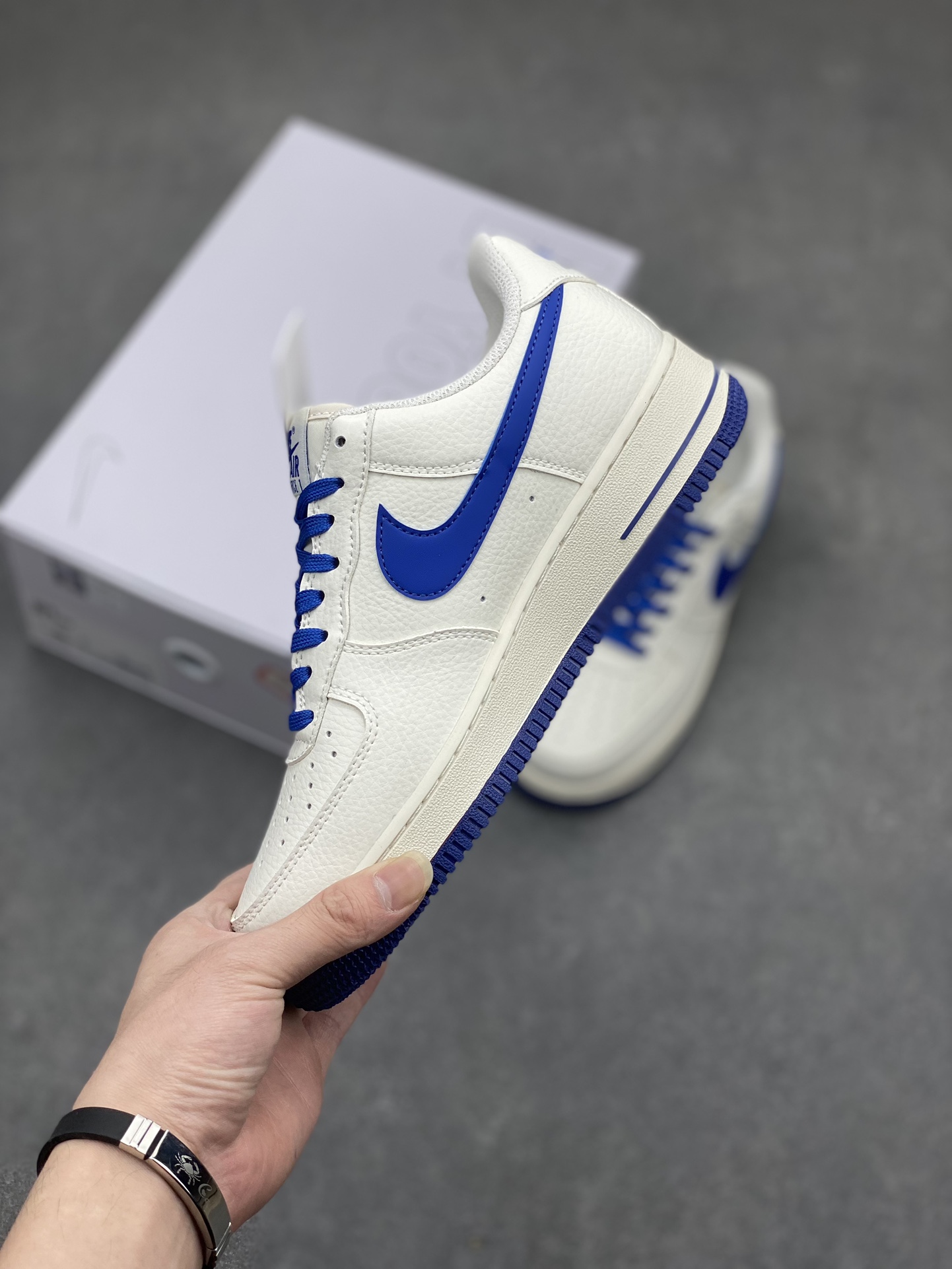 NK Air Force 1 '07 Low White/Blue Customized Leather Casual Shoes 4 i1713551057 2684 0