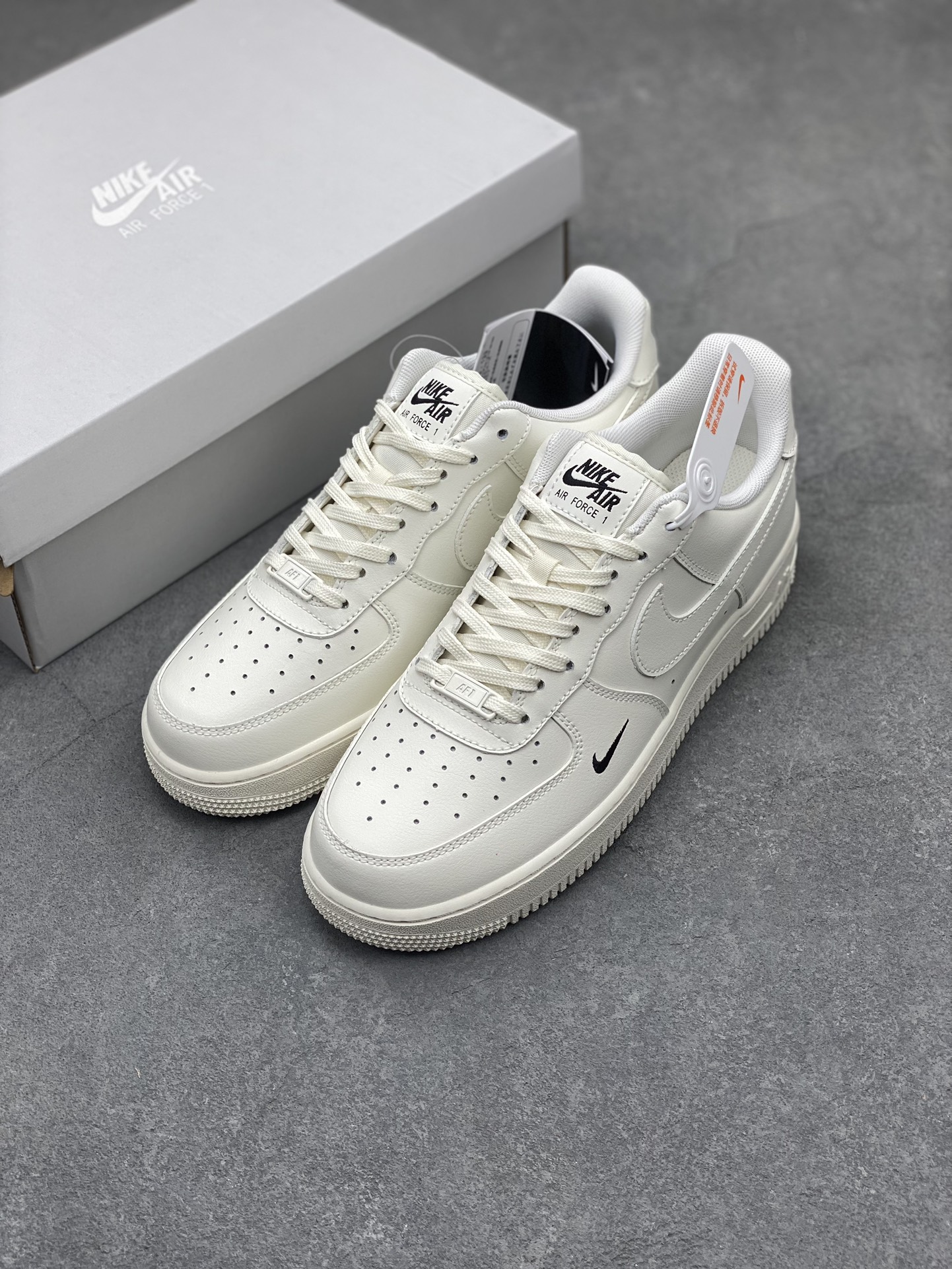 Nike Air Force 1 '07 Low Casual Sneakers - Style HF1058-133 9 i1713551107 8114 0