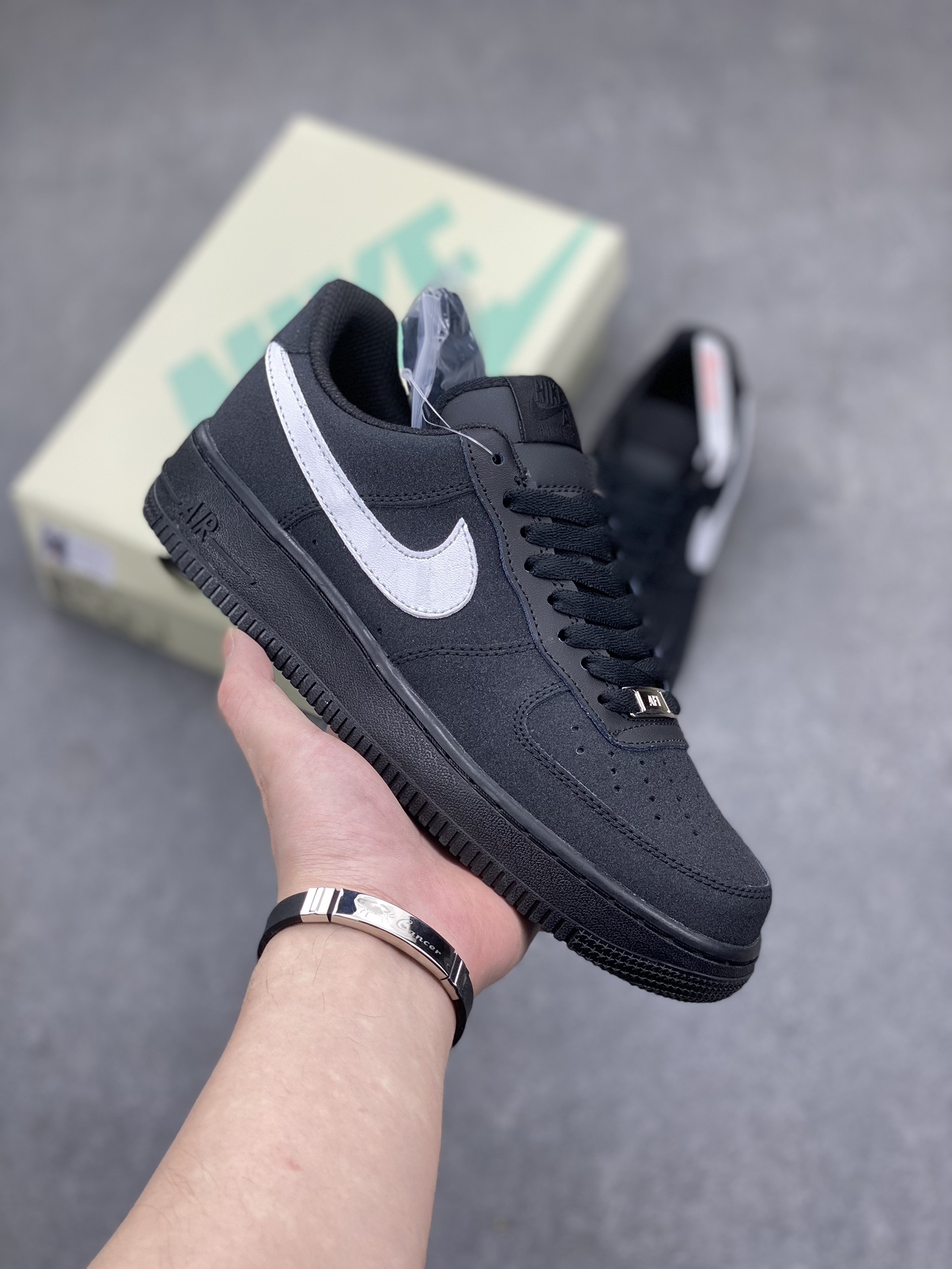 Nike Air Force 1 '07 Low Black/White Casual Sneakers CW2288-001 2 i1713551344 863 0