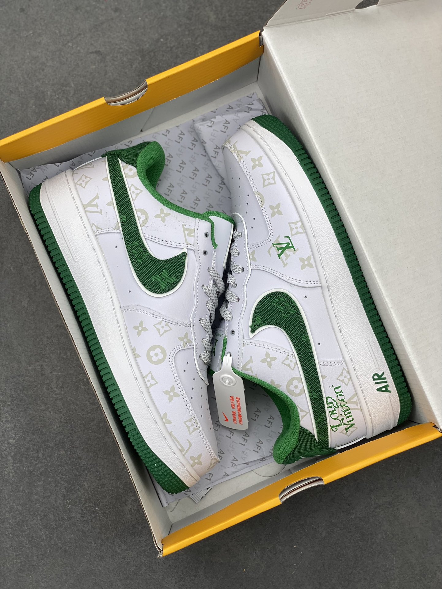 Louis Vuitton x Nike Air Force 1 Low White Green Casual Sneakers 10 i1713637006 3710 4
