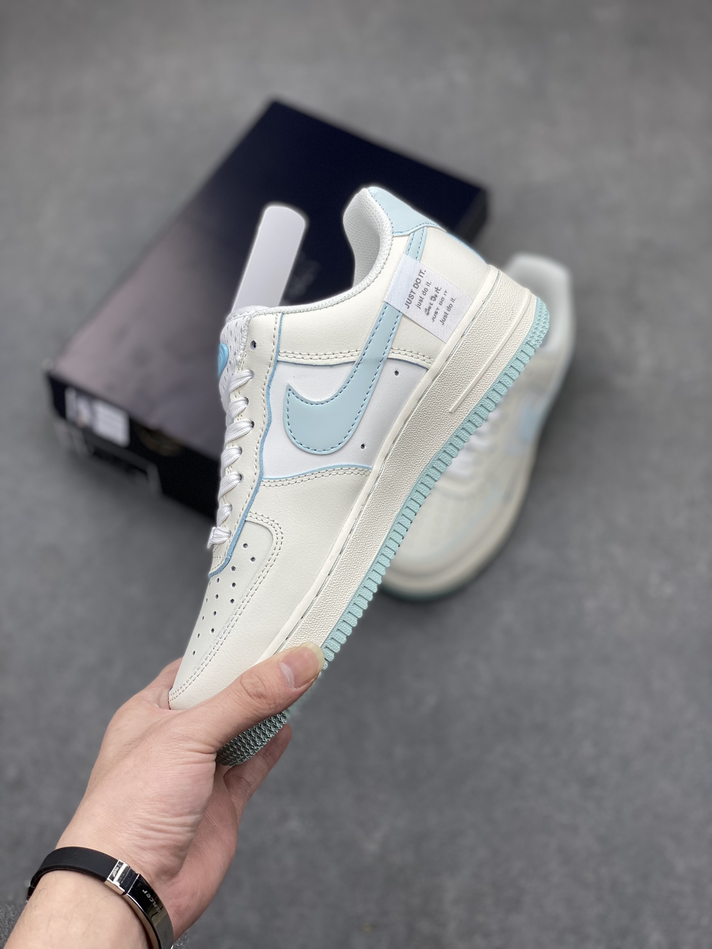 Nike Air Force 1 '07 Low Light Blue Casual Sneakers FB1839-211 4 i1713637140 8692 4