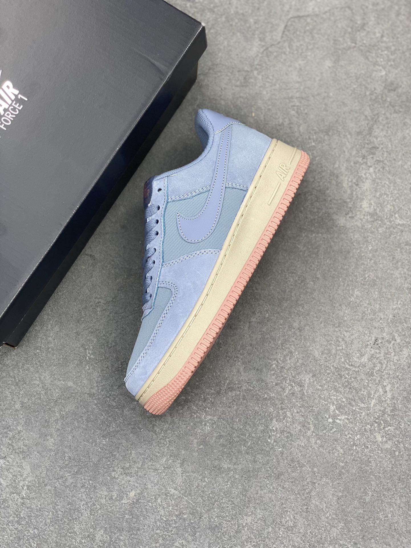 Nike Air Force 1 '07 Low LX Ashen Slate Women's Casual Shoes 8 i1713637202 327 2