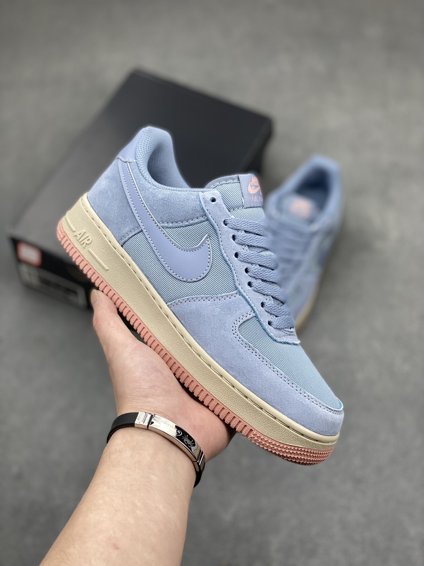 Nike Air Force 1 '07 Low LX Ashen Slate Women's Casual Shoes 2 i1713637202 3843 5