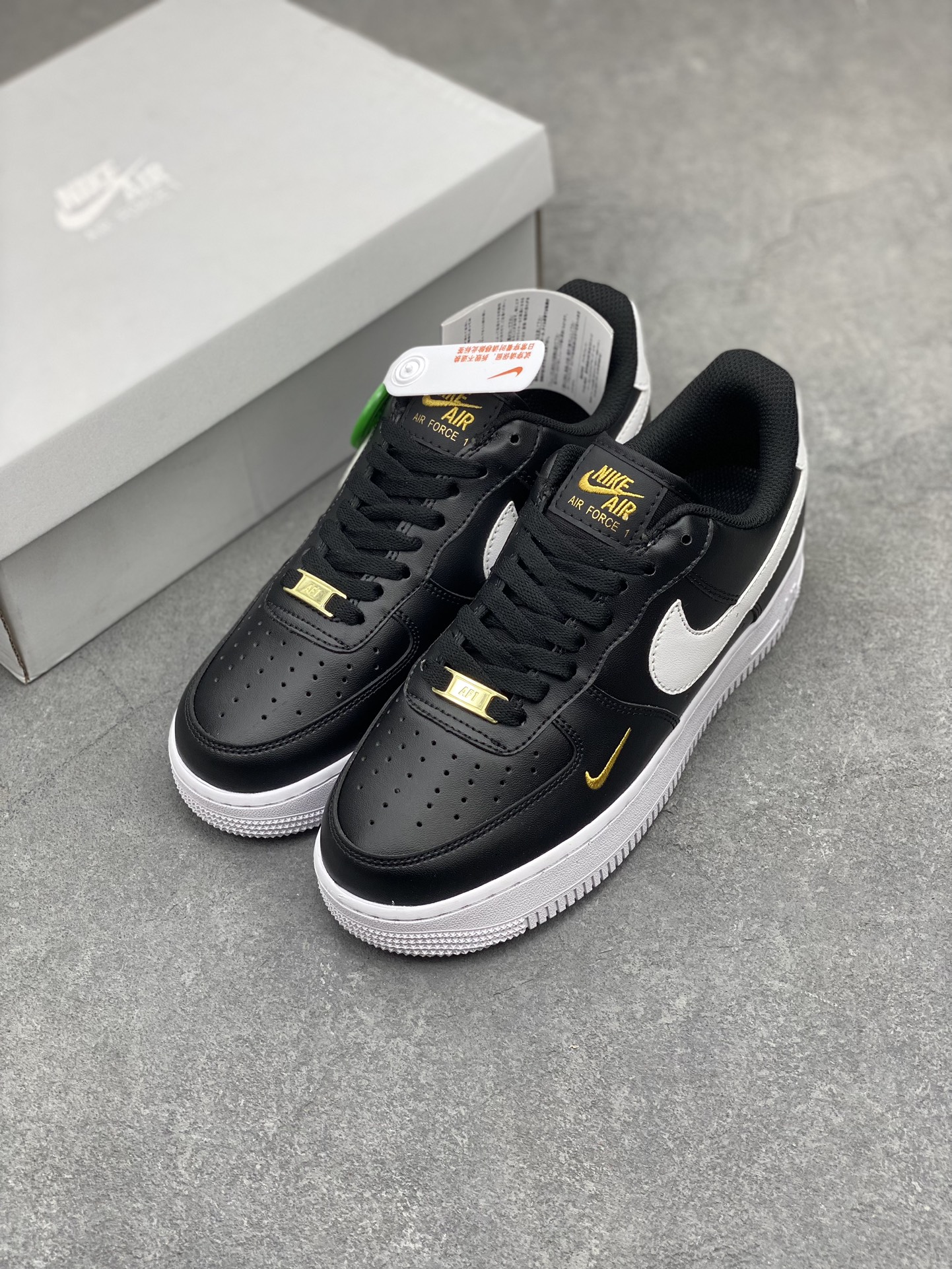 Nike Air Force 1 '07 Low Black/White Casual Shoes CZ0270-101 9 i1713732853 6227 0