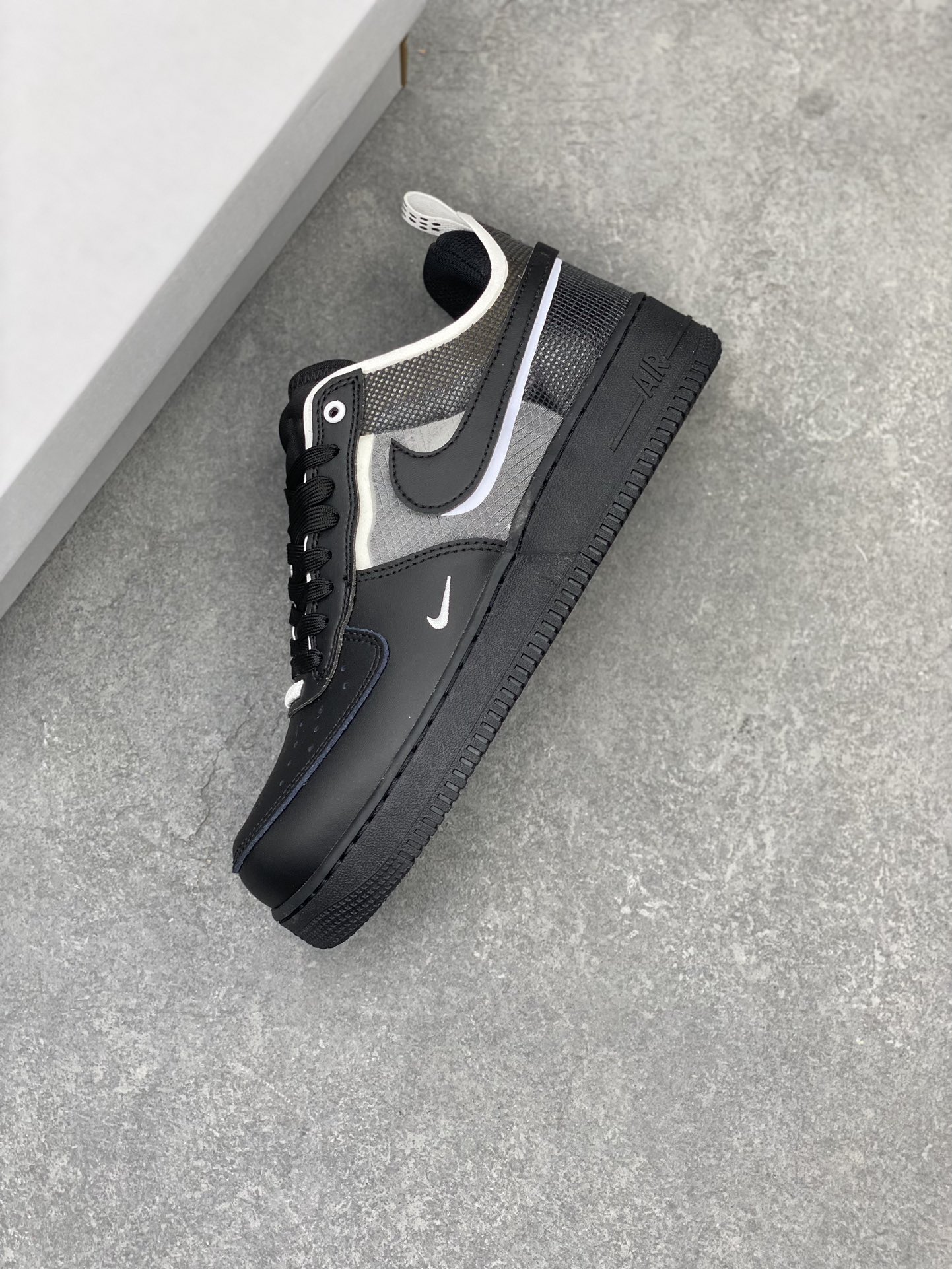 Nike Air Force 1 React 'Coconut Milk' Low-Top Sneakers - DM0573 002 8 i1713817471 9744 4