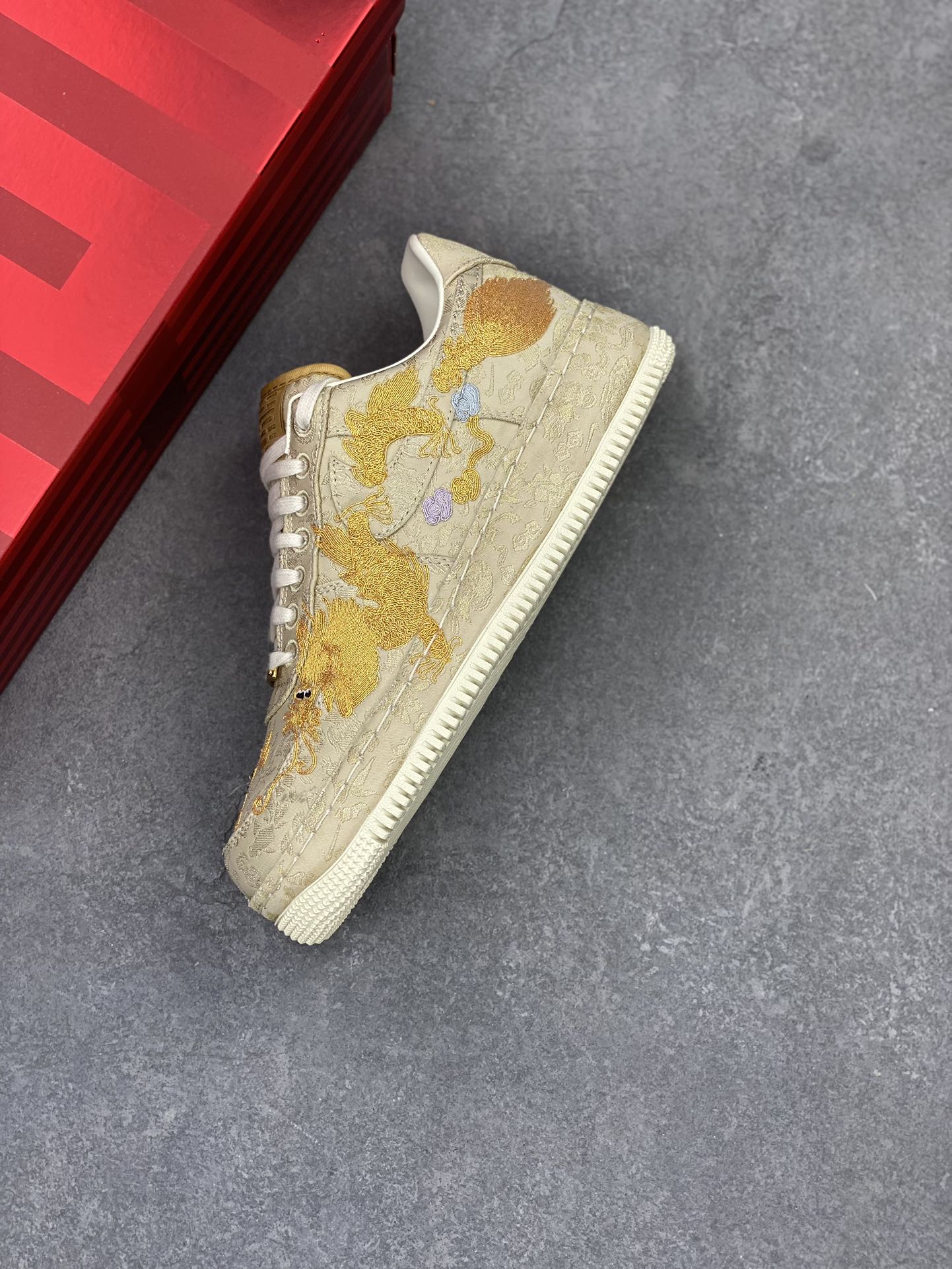 Nike Air Force 1 Low 'Dragon and Phoenix' Casual Sneakers HJ4285-777 8 i1713817608 2216 2