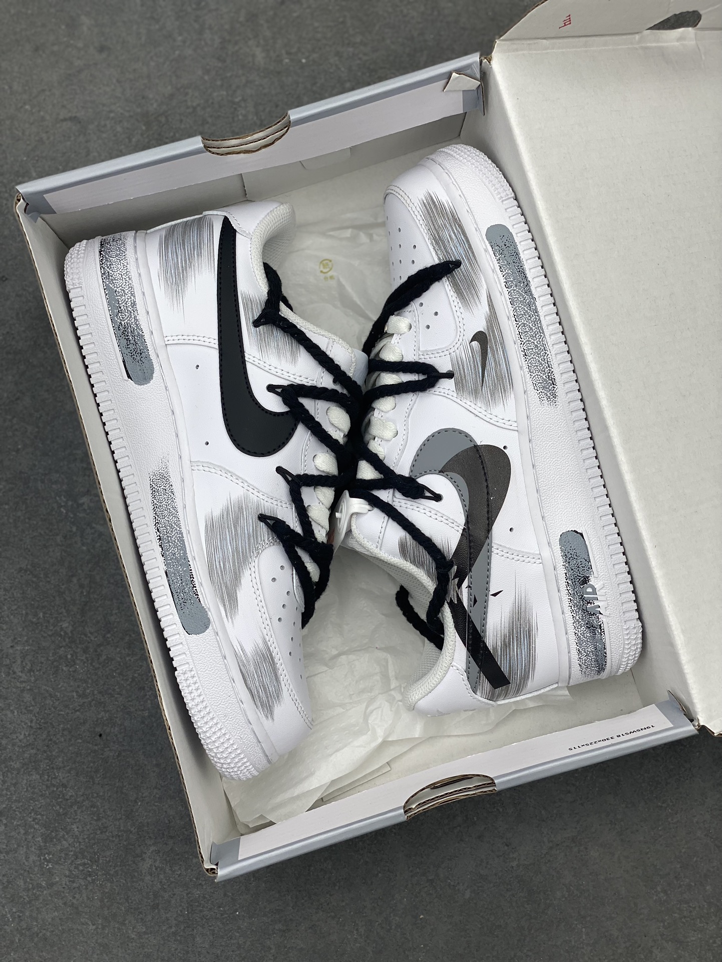 Nike Air Force 1 Low '07 Hand-Painted Cement Grey - Original Edition 10 i1713901545 1108 0