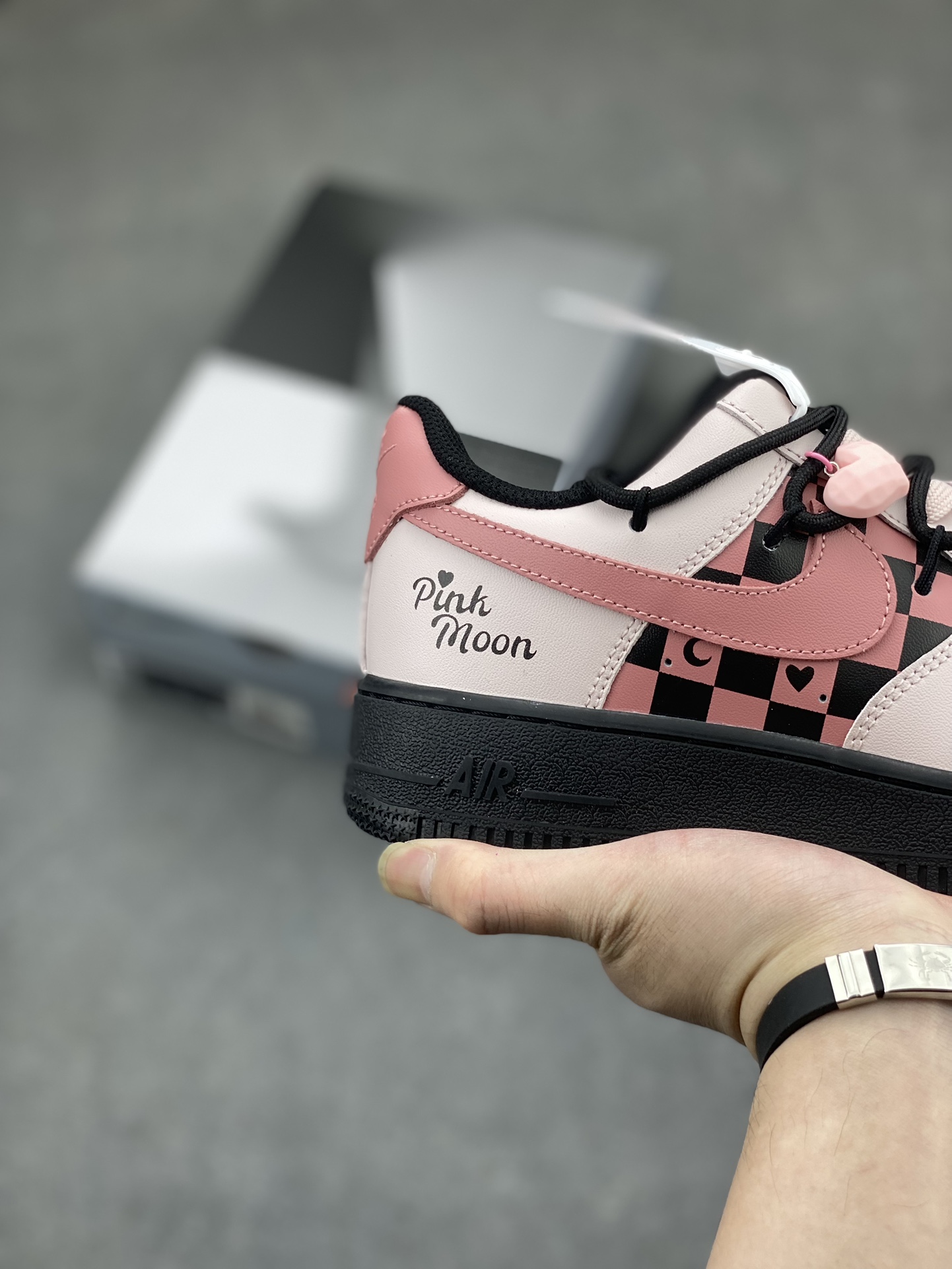 Nike Air Force 1 Low '07 Black Sugar Heart Anime Custom Sneakers 6 i1713901579 1903 7