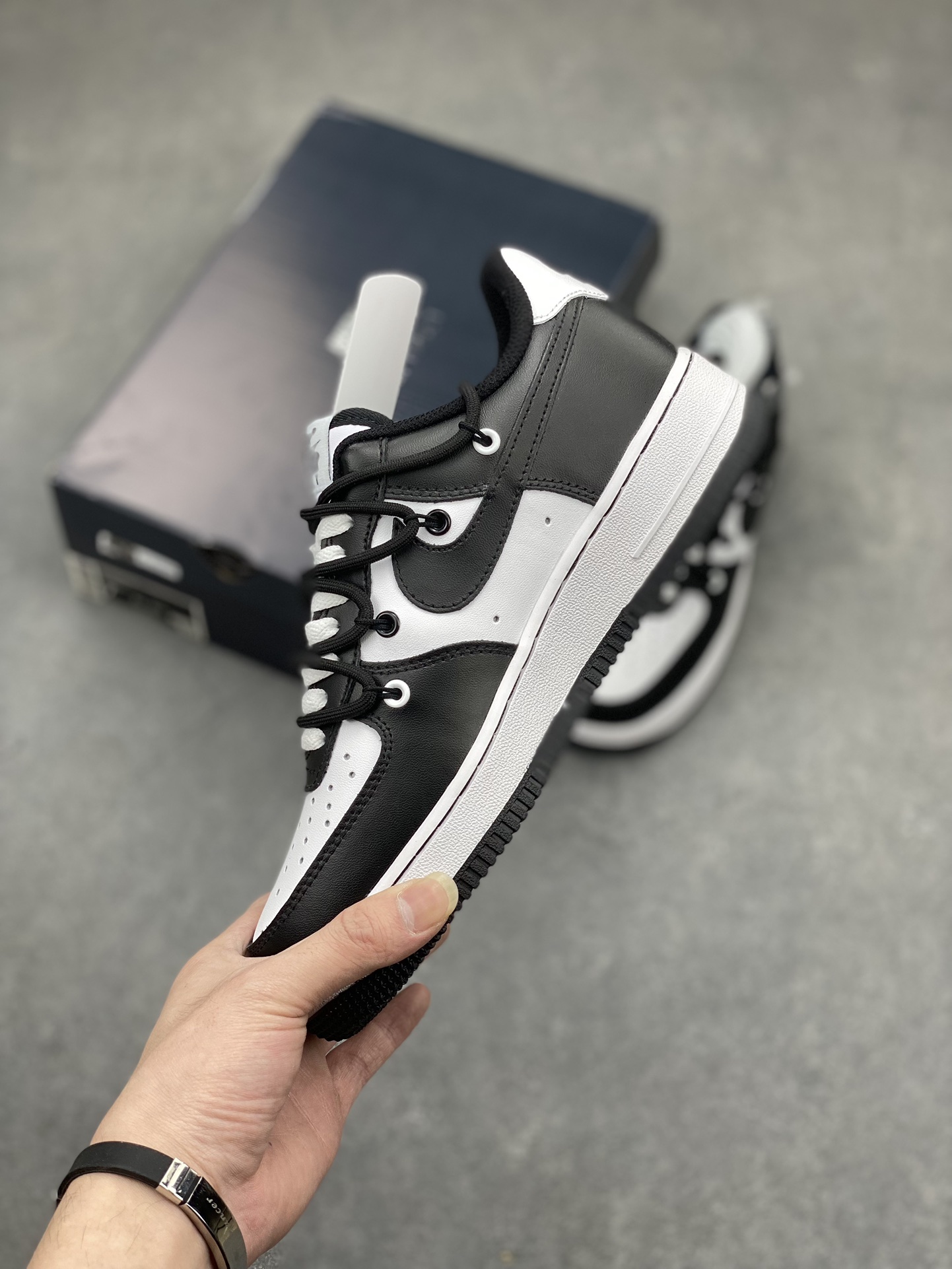 Nike Air Force 1 Low 'Panda' Black White Sneakers - Original Quality 4 i1713995071 6470 1