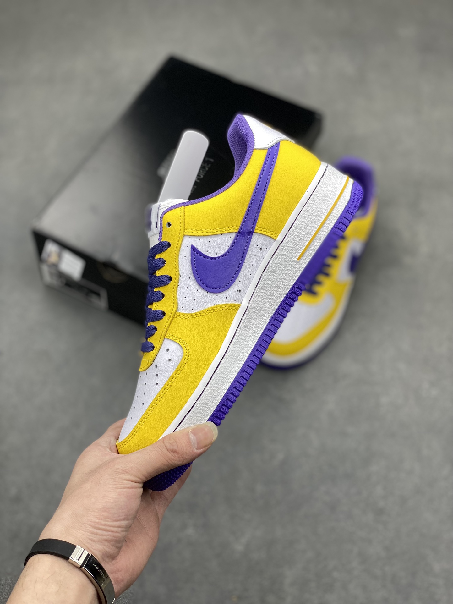 Nike Air Force 1 Low Lakers Edition Casual Sports Sneakers FZ1151-100 4 i1713995136 8451 3