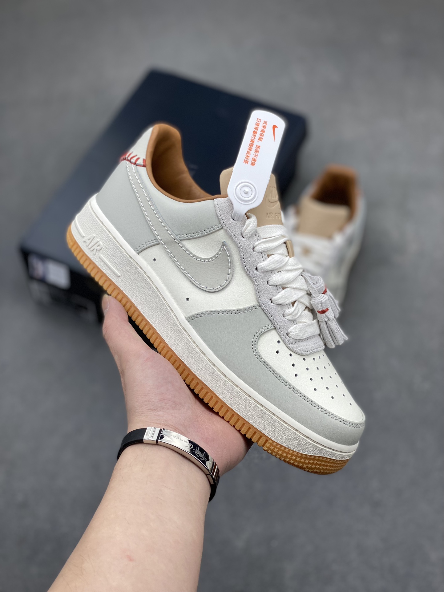 Nike Air Force 1 '07 Low Mica Khaki Gum - Iconic Style & Comfort 2 i1713995198 5708 4