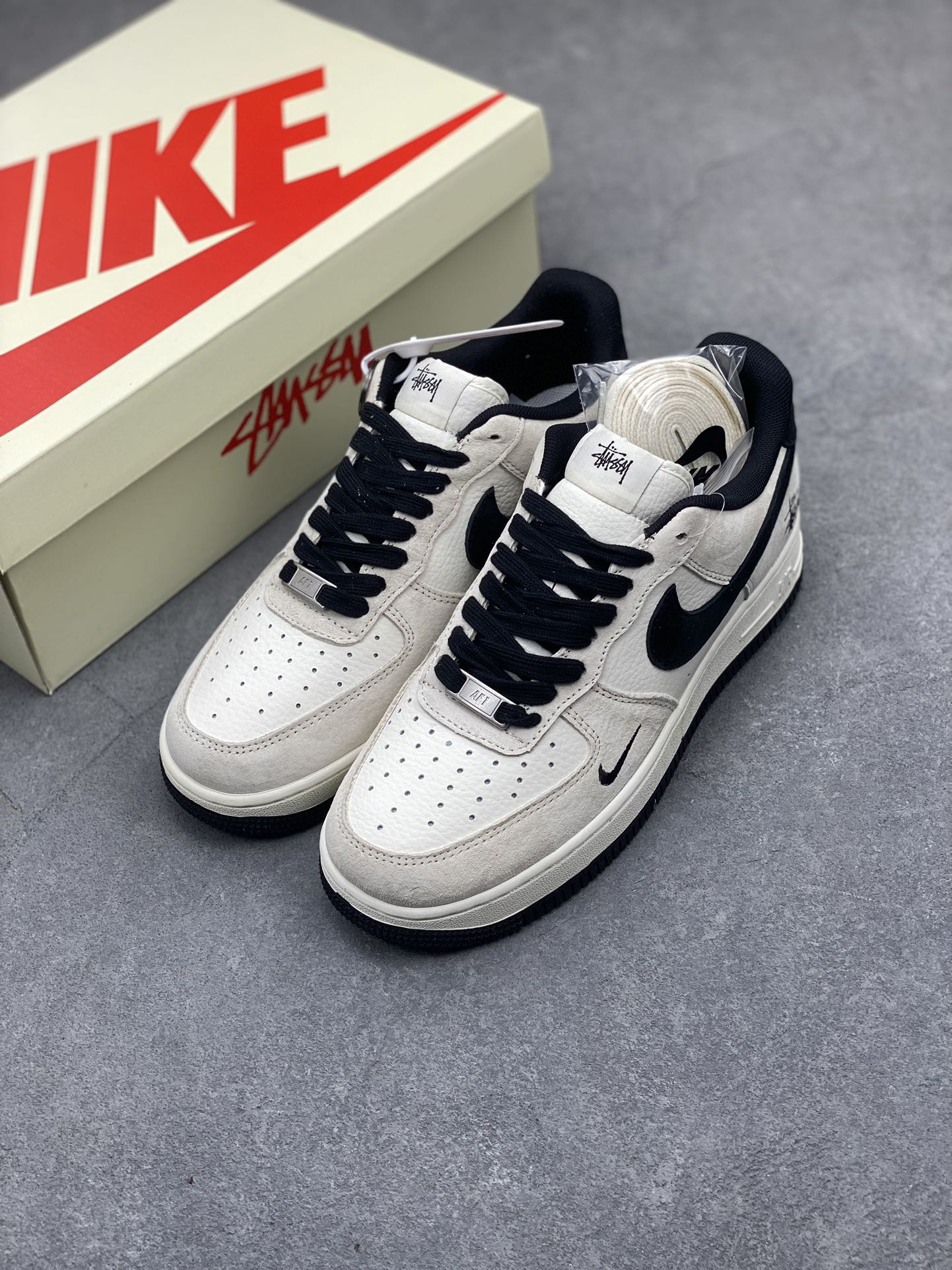 Nike Air Force 1 '07 Low Stussy Collab Sneakers - Grey/Black 9 i1713995371 4636 6