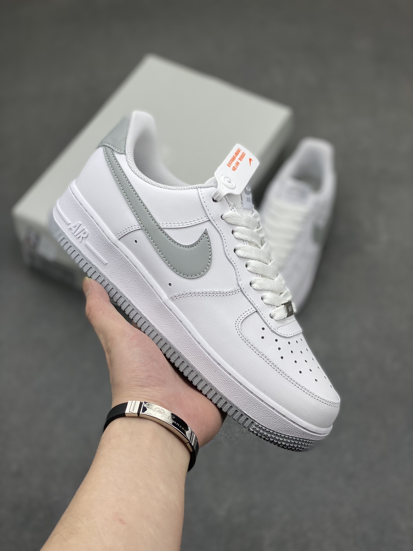 Nike Air Force 1 Low '07 White/Grey - Iconic Style, Ultimate Comfort 2 i1714161378 4128 8