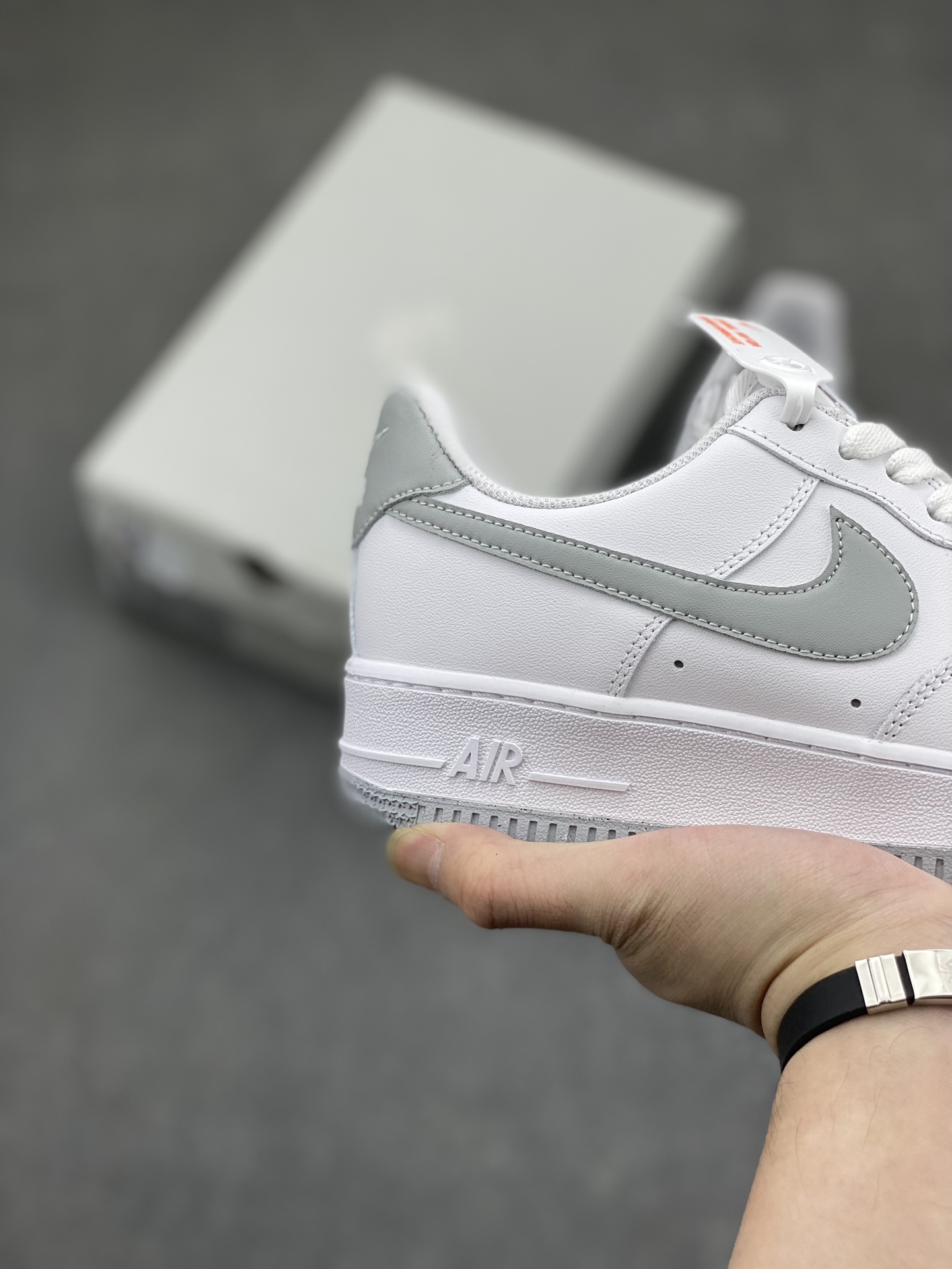 Nike Air Force 1 Low '07 White/Grey - Iconic Style, Ultimate Comfort 6 i1714161378 8554 4