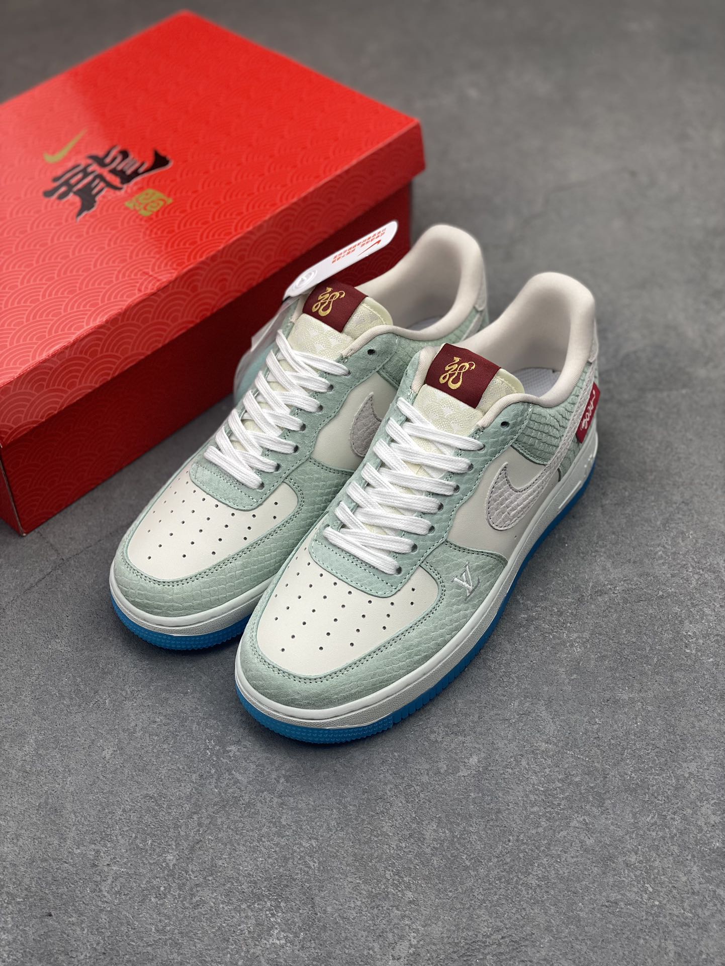 Nike Air Force 1 '07 Low 'Year of the Dragon' Sneakers 9 i1714338505 631 1