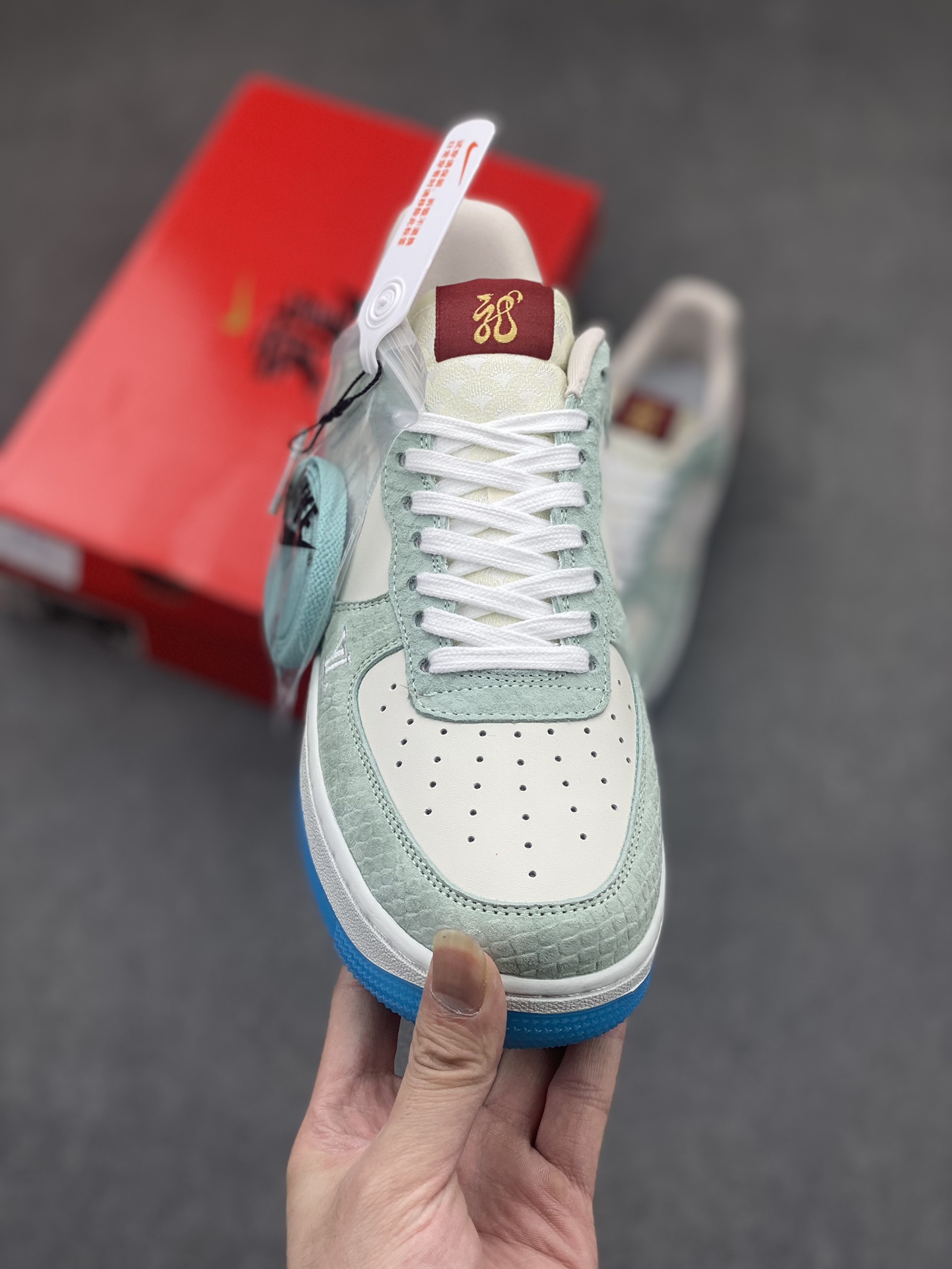 Nike Air Force 1 '07 Low 'Year of the Dragon' Sneakers 3 i1714338506 2303 7