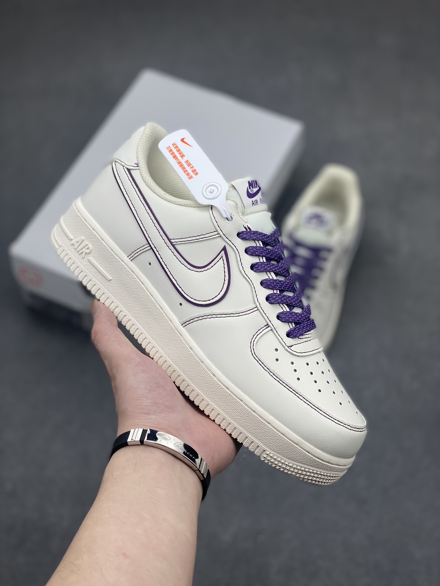 Nike Air Force 1 Low '07 'Hare' White Green Starry Sky Sneakers 2 i1714338581 4378 0