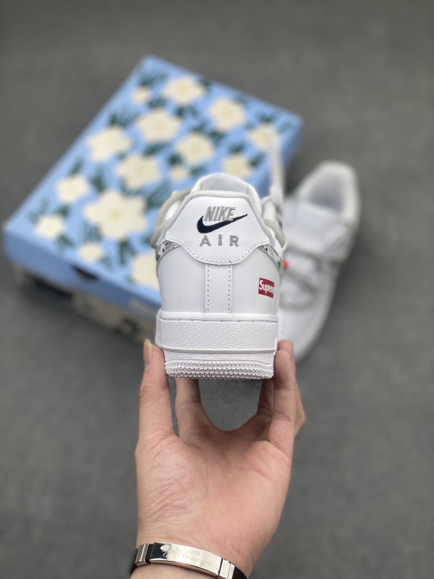 Supreme x Nike Air Force 1 Low 'Box Logo' Custom Camo Print Sneakers 5 i1714338811 8043 0
