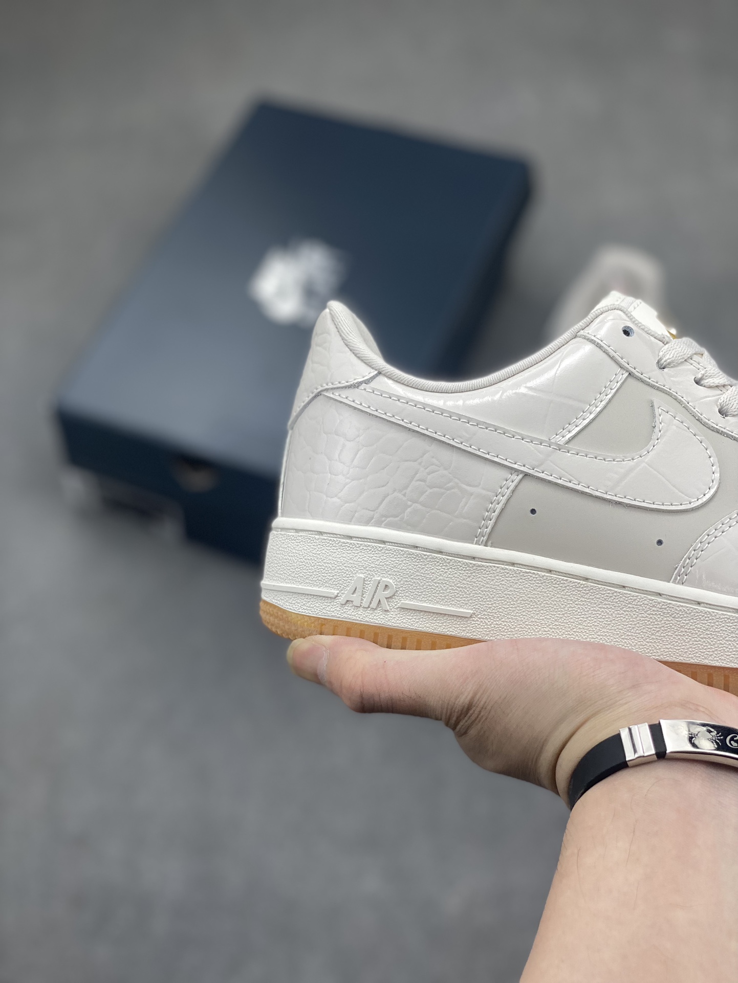 Nike Air Force 1 '07 Low Casual Shoes - Clean, Comfortable, and Stylish 6 i1714339098 6985 0