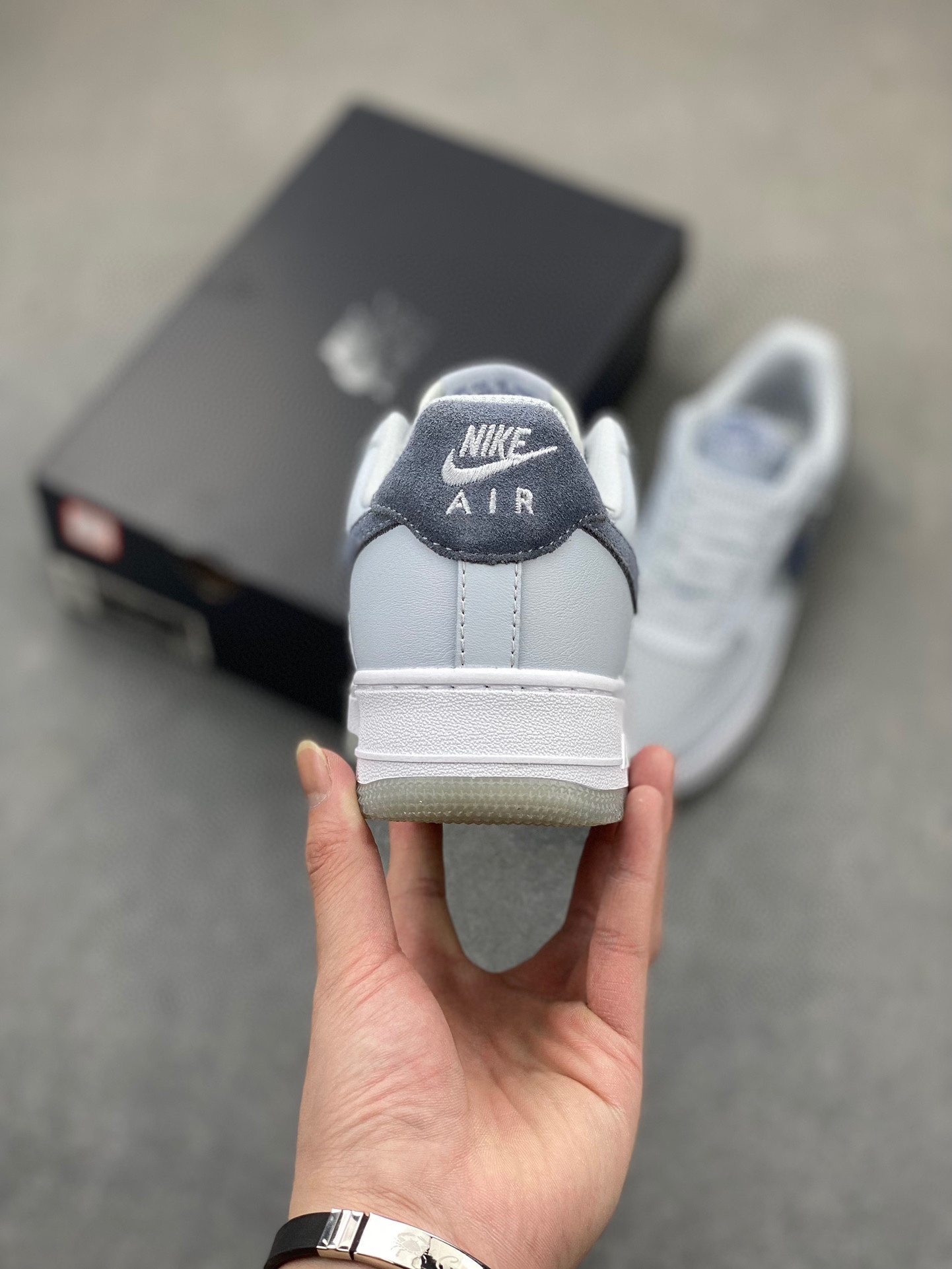 Nike Air Force 1 '07 Low Grey Sneakers - Authentic Design & Comfort 5 i1714339456 7604 6