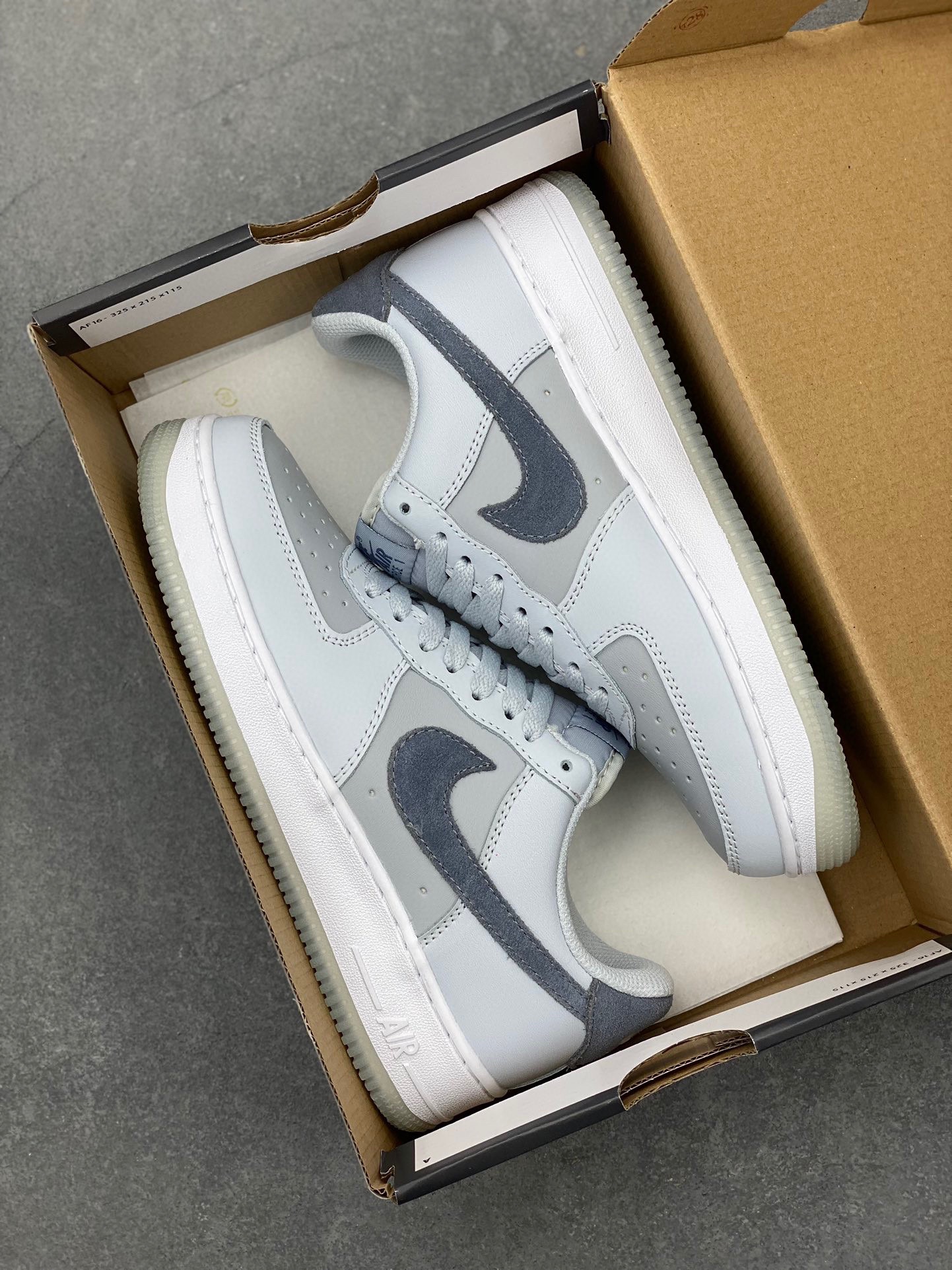 Nike Air Force 1 '07 Low Grey Sneakers - Authentic Design & Comfort 10 i1714339473 82 0