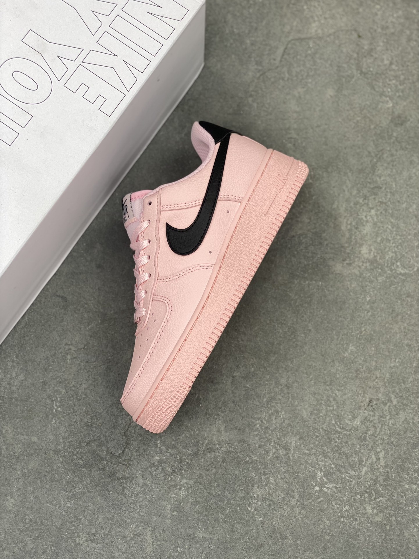 Nike Air Force 1 Low Pink/Black Casual Shoes CW2288-111 - Size 36 to 45 8 i1714426997 8000 3