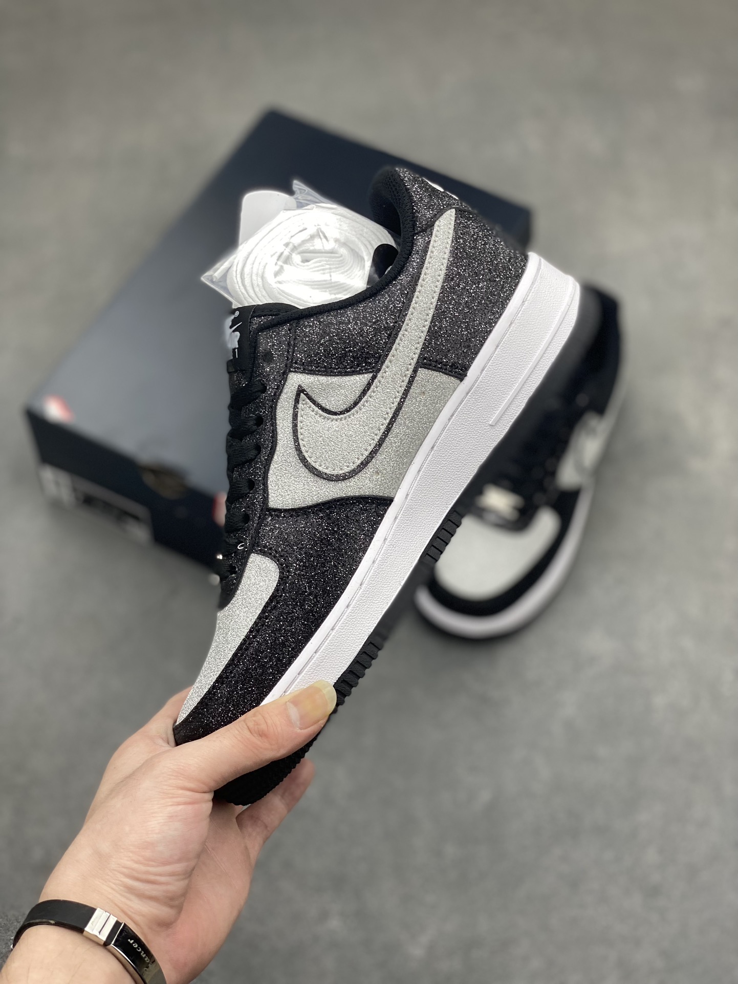 Nike Air Force 1 Low Casual Sneakers - Retro Style, Modern Comfort 4 i1714427048 6355 5