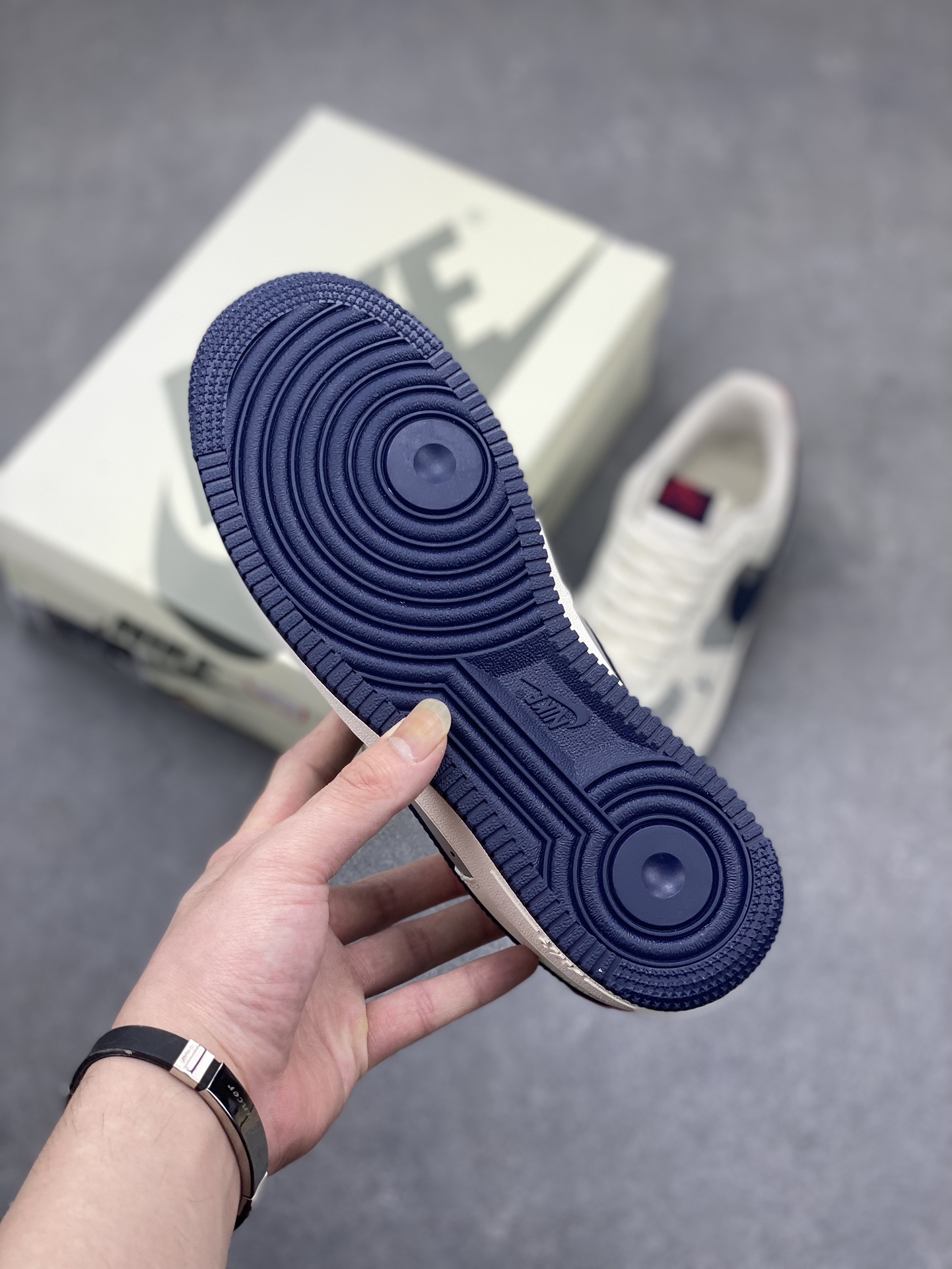 Nike Air Force 1 '07 Low Louis Vuitton Collab Sneakers - Blue/Red Limited 7 i1714427169 6878 0