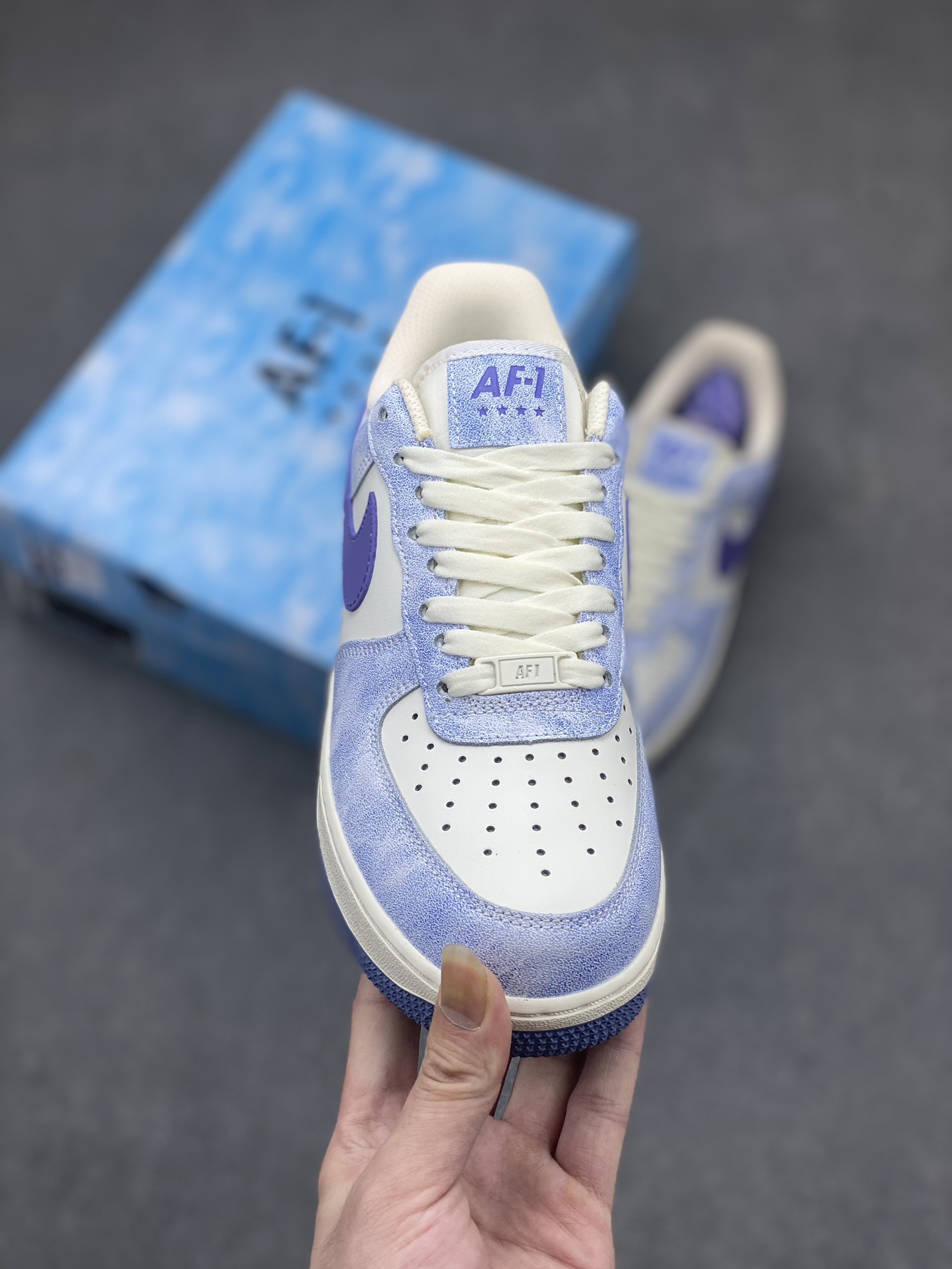 Nike Air Force 1 Low '07 Violet Casual Sneakers - Iconic Style 3 i1714427297 2313 0