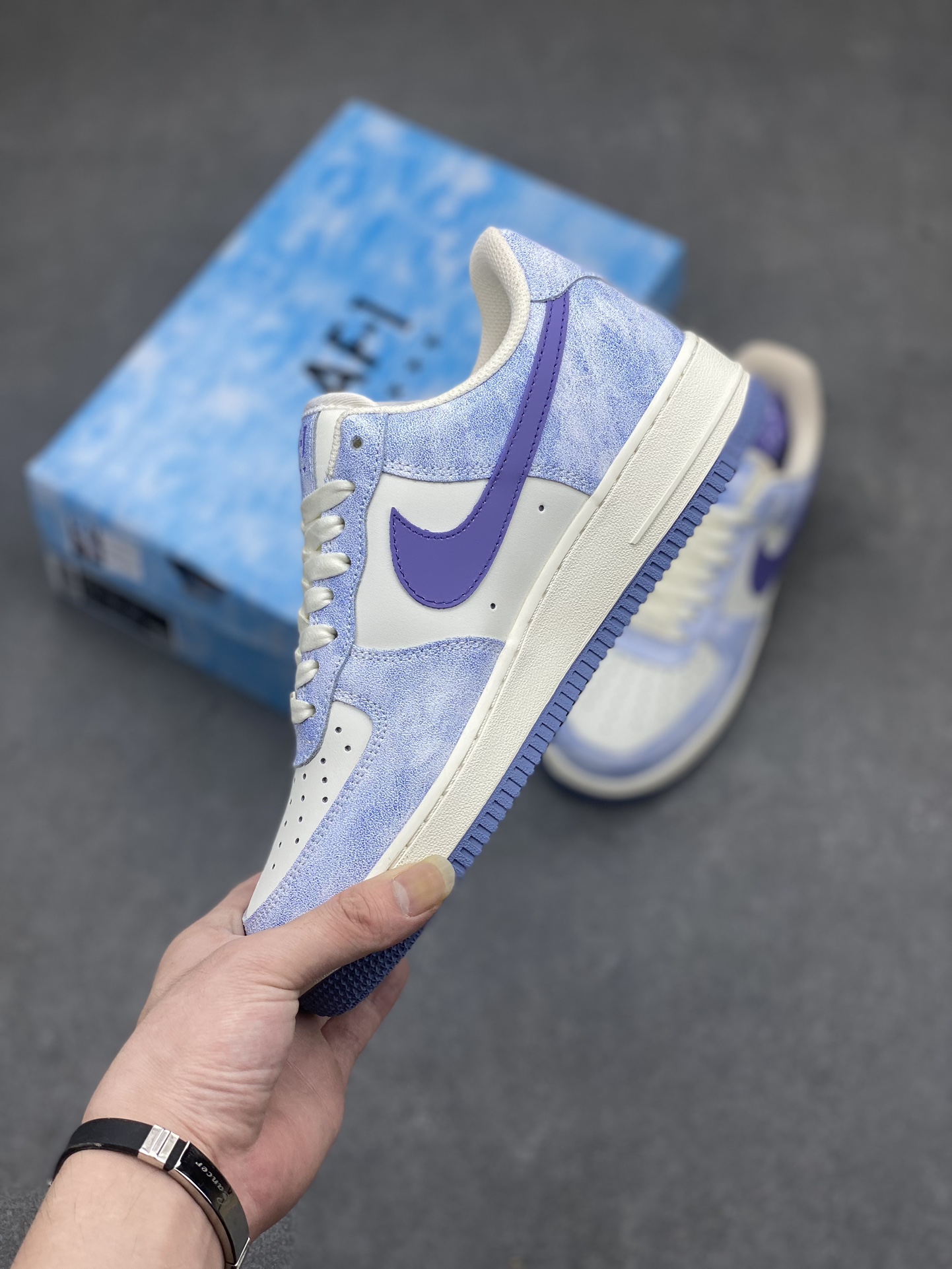Nike Air Force 1 Low '07 Violet Casual Sneakers - Iconic Style 4 i1714427297 5183 0