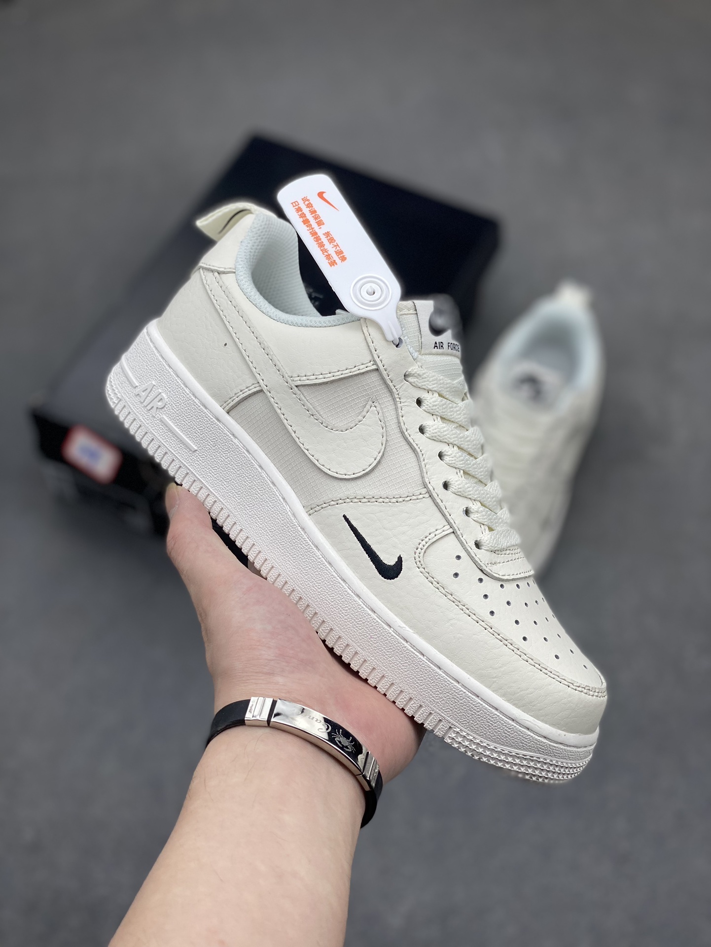Nike Air Force 1 '07 Low: Versatile, Comfortable, and Stylish Sneakers