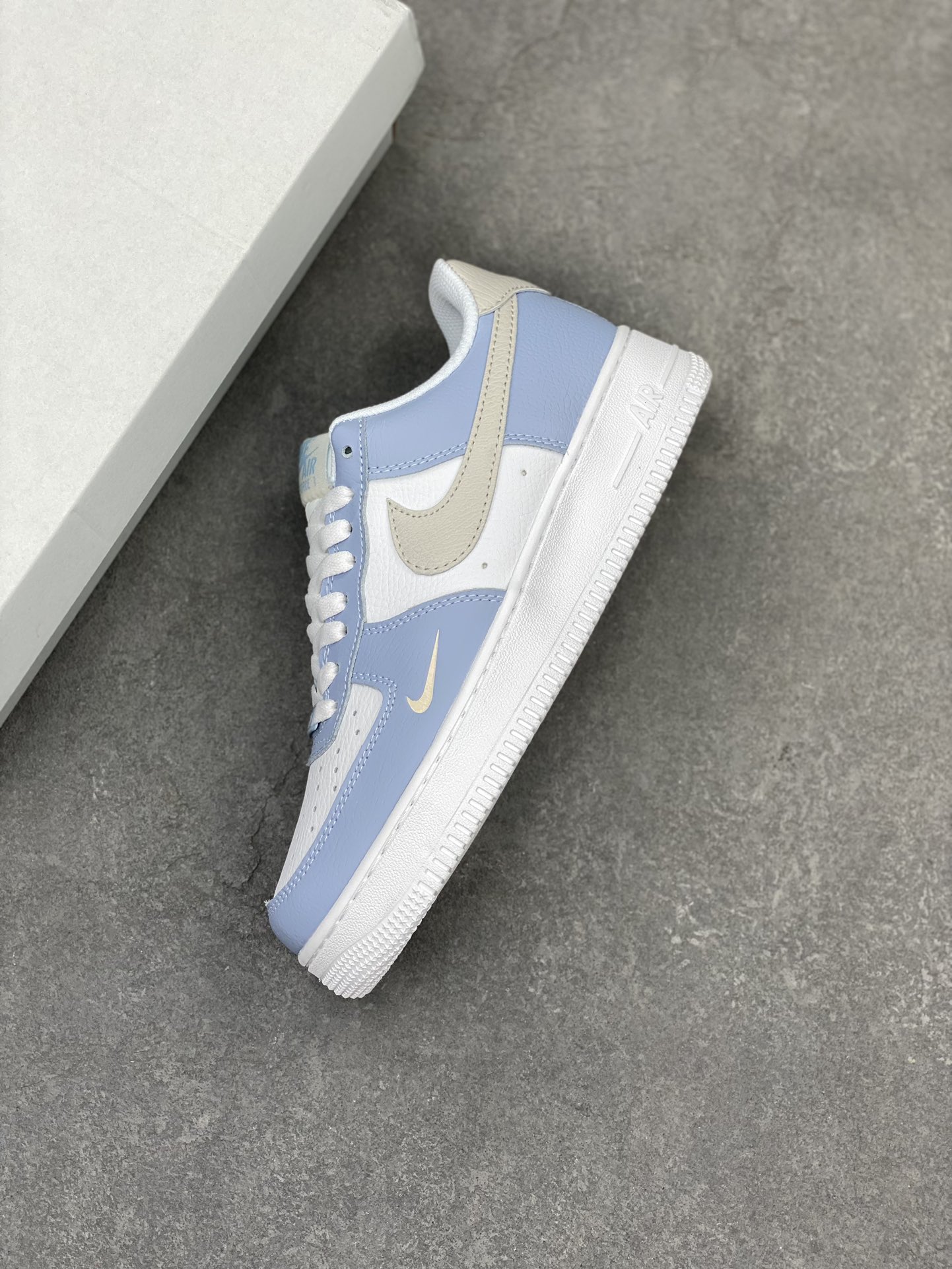 Nike Air Force 1 Low White Blue Casual Sneakers HF0022-100 8 i1714942900 6967 5