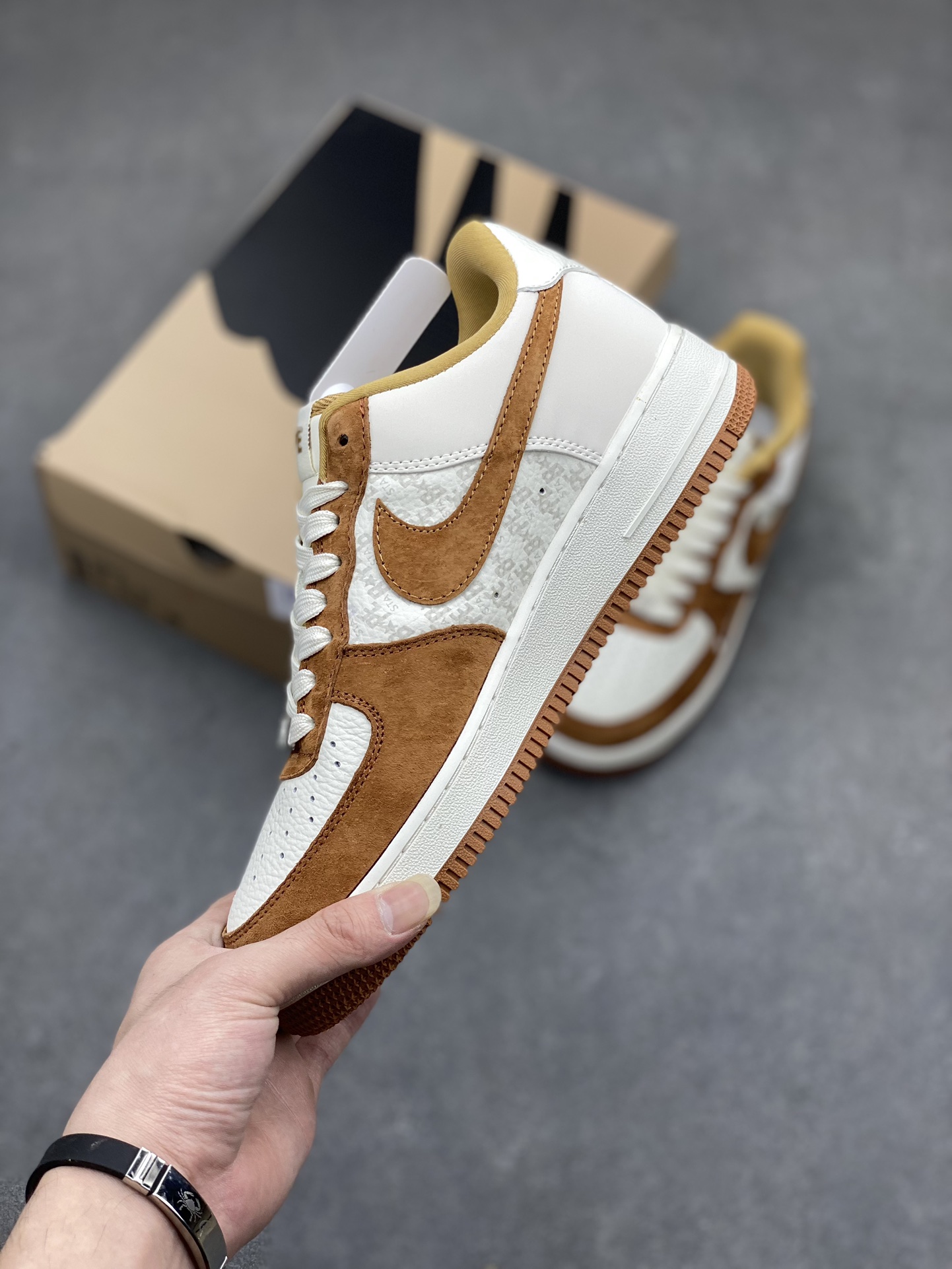 Nike Air Force 1 '07 Low BAPE Collab Cream/Brown Sneakers - Limited Edition 4 i1714942973 4453 6